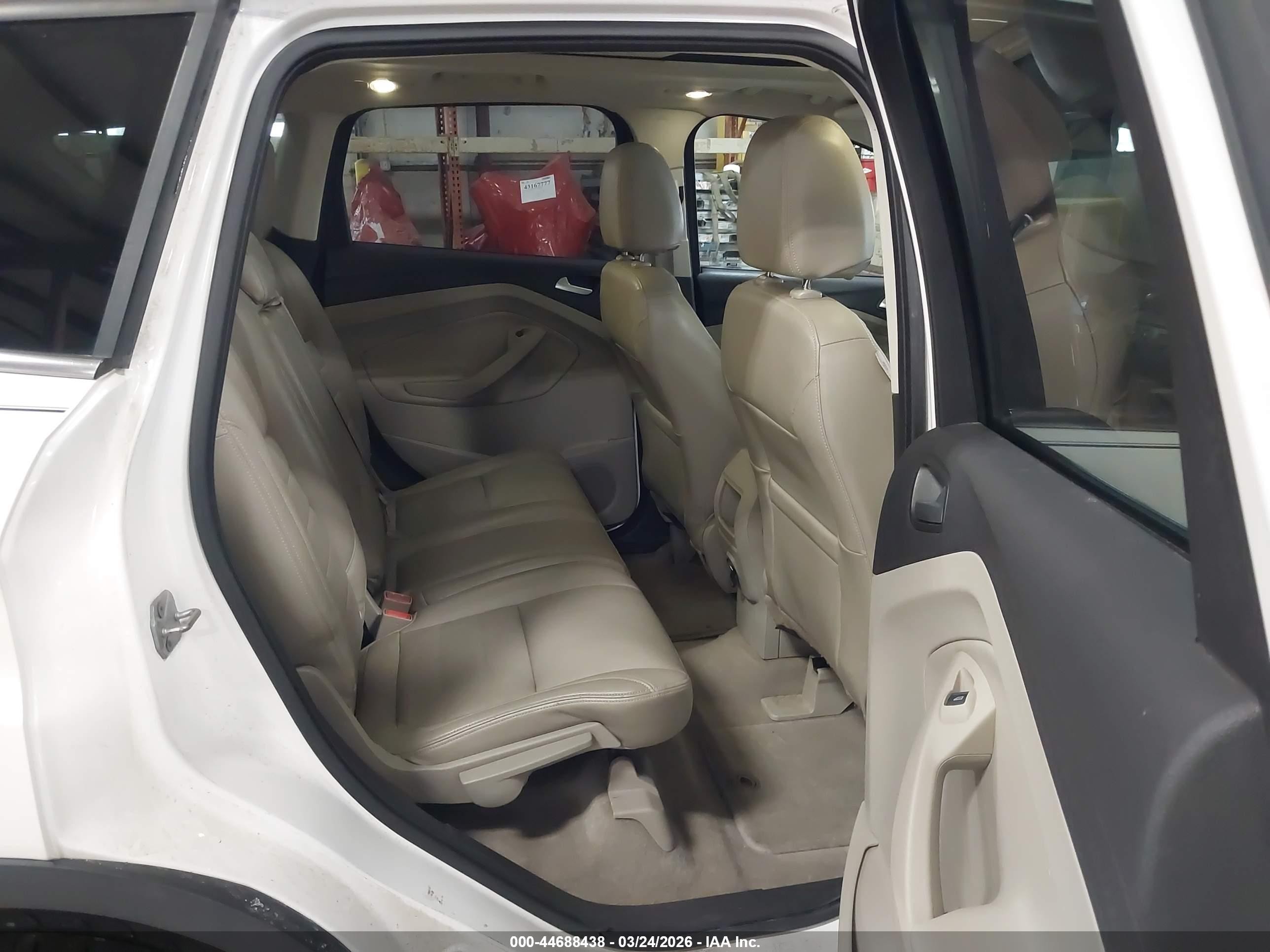 2014 Ford Escape Se White vin: 1FMCU9GX9EUA21983