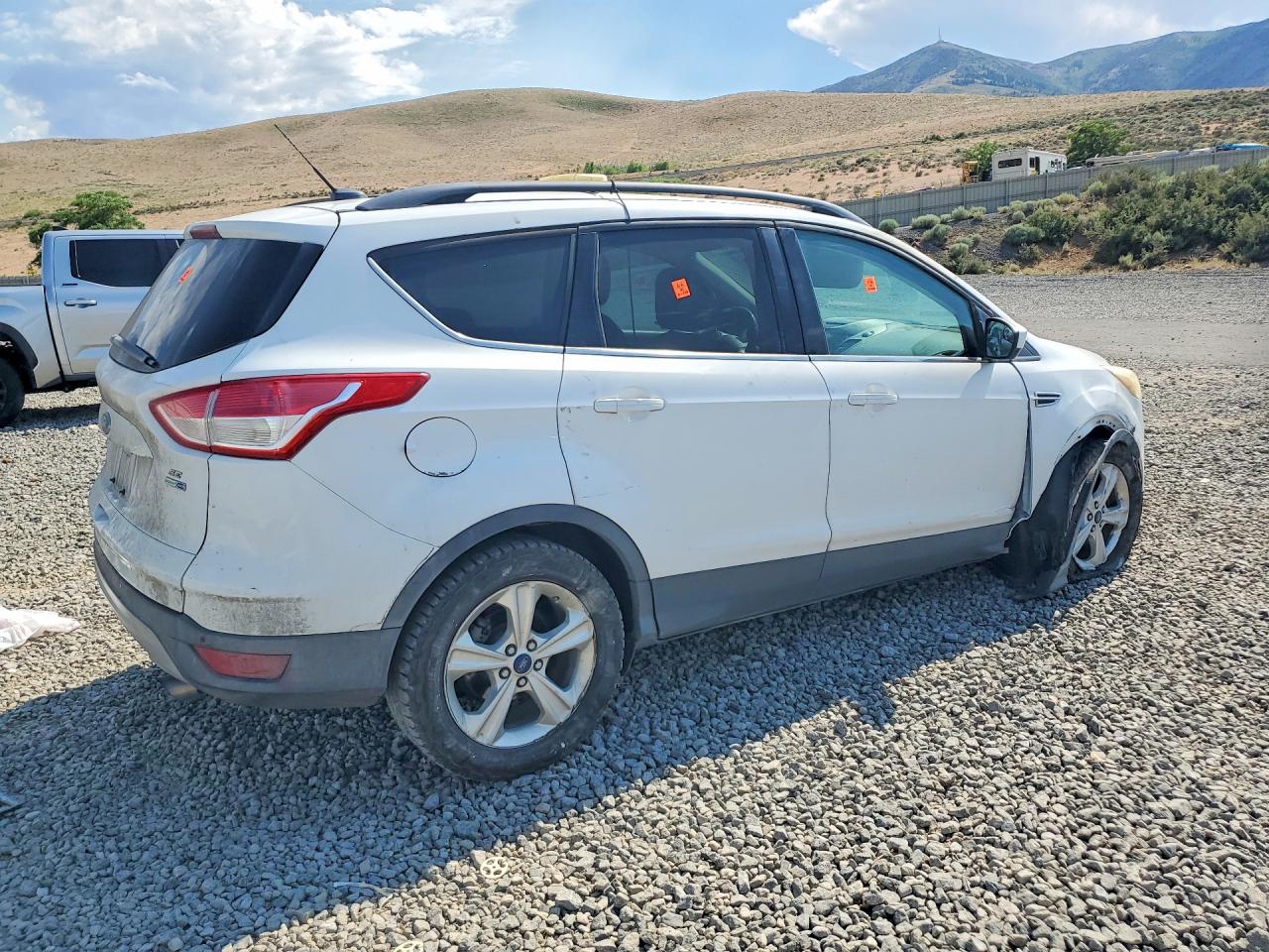 2014 Ford Escape Se White vin: 1FMCU9GX9EUA86235