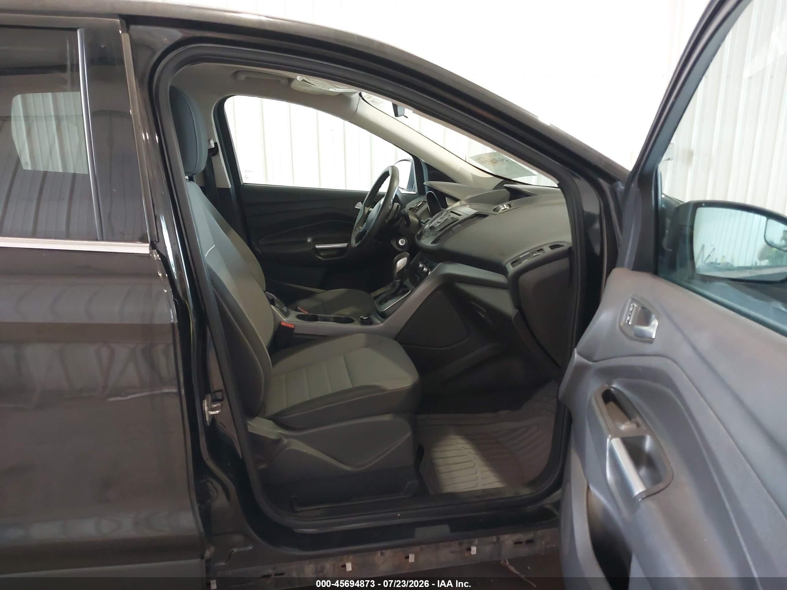 2014 Ford Escape Se Черный vin: 1FMCU9GX9EUA86638