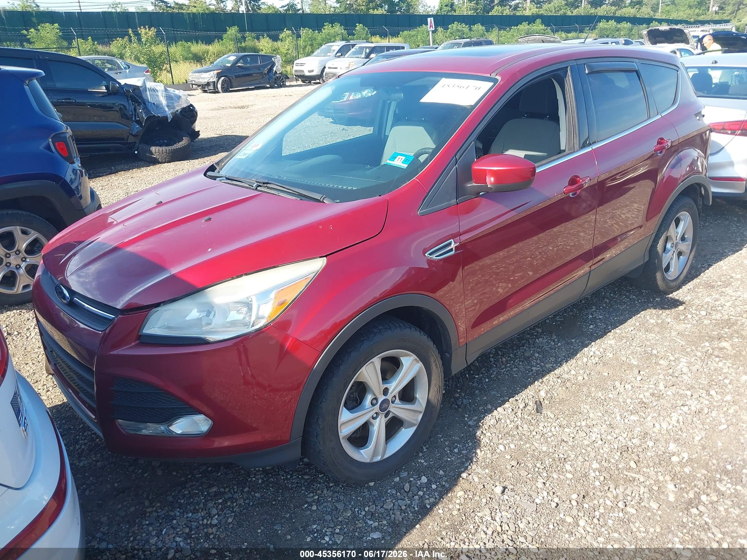 2014 Ford Escape Se Красный vin: 1FMCU9GX9EUB53058