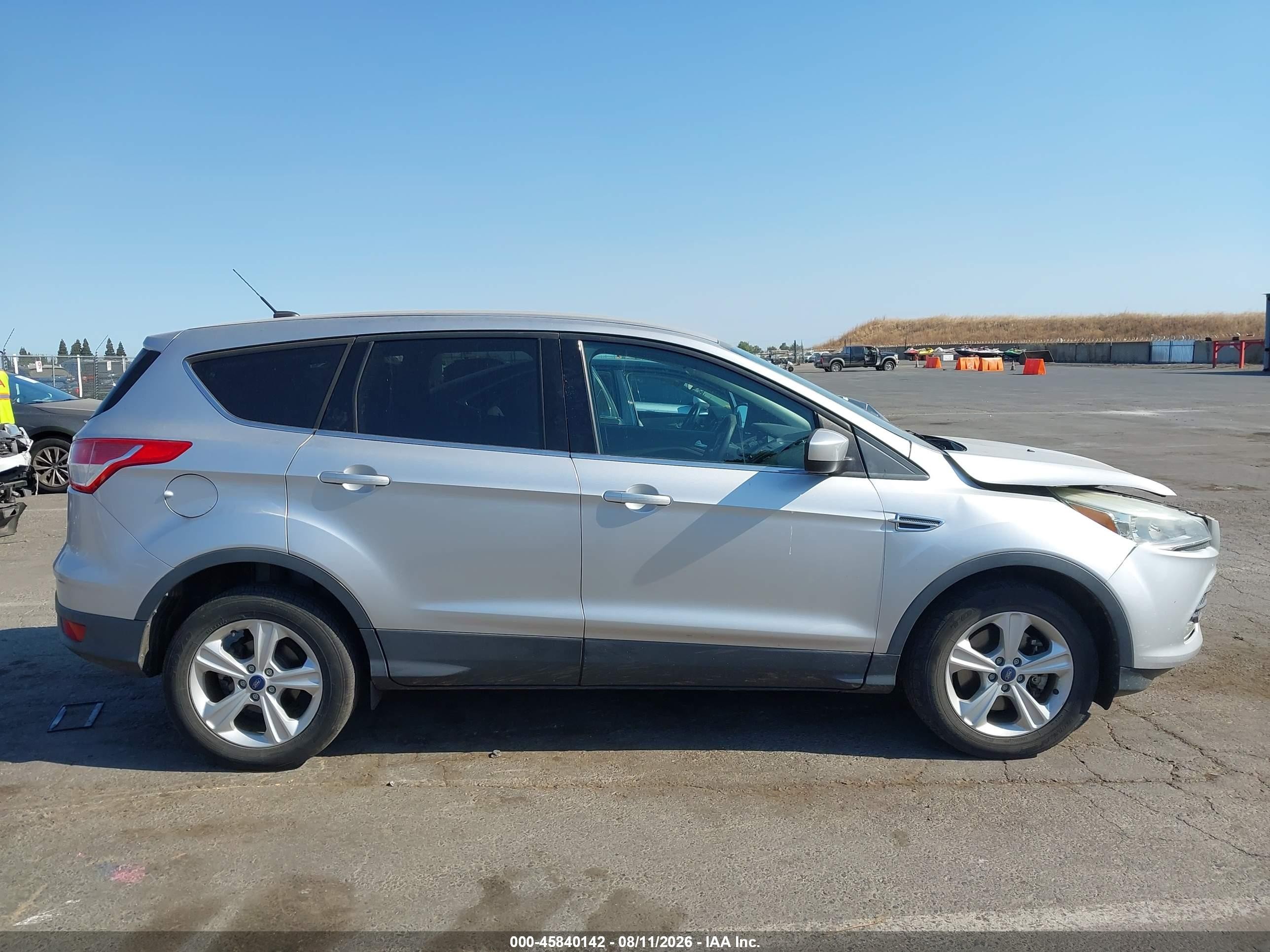 2014 Ford Escape Se Silver vin: 1FMCU9GX9EUD37707