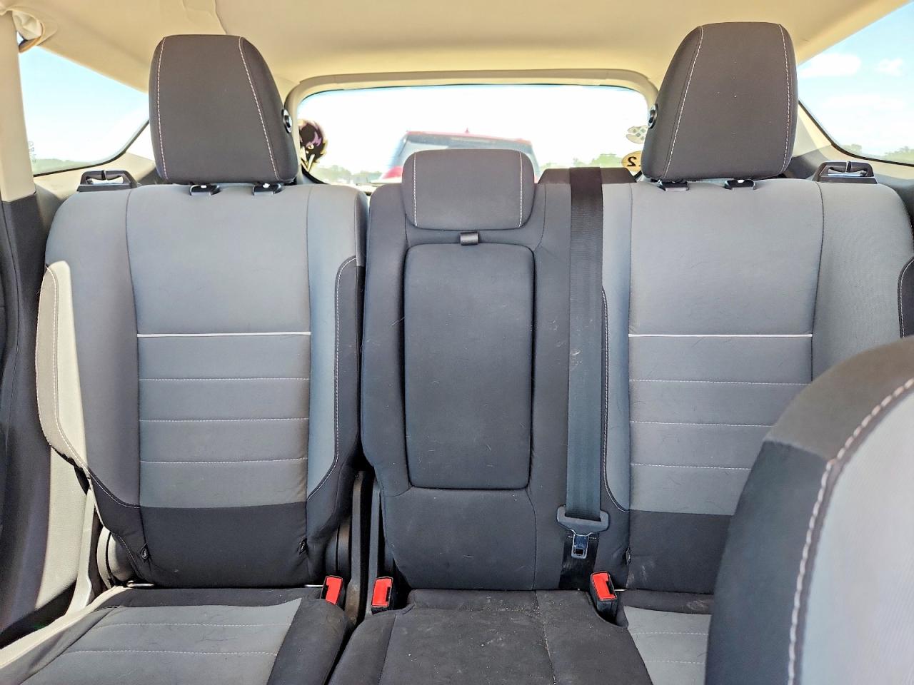 2015 Ford Escape Silver vin: 1FMCU9GX9FUA37666