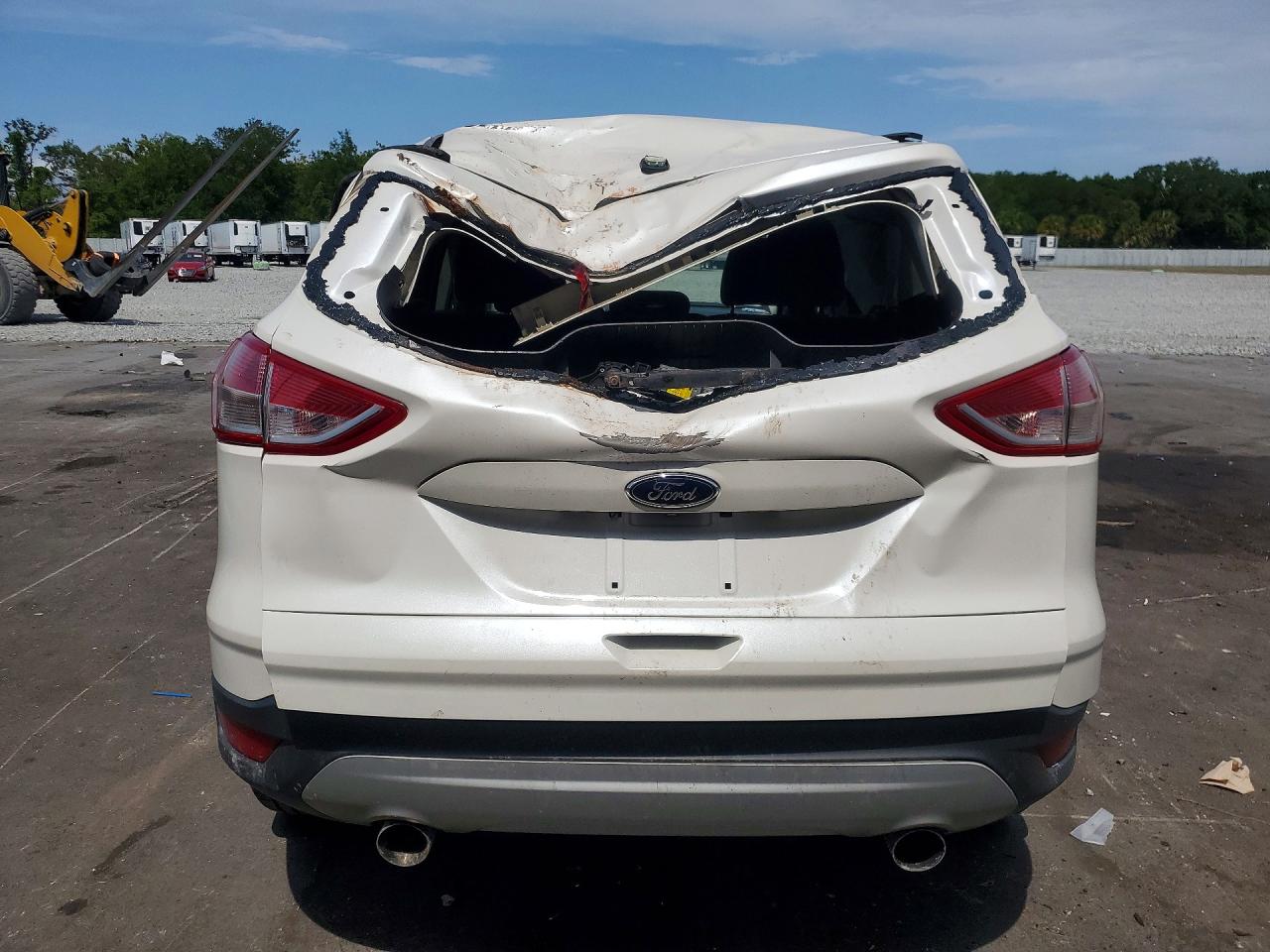 2015 Ford Escape Se Белый vin: 1FMCU9GX9FUA97365