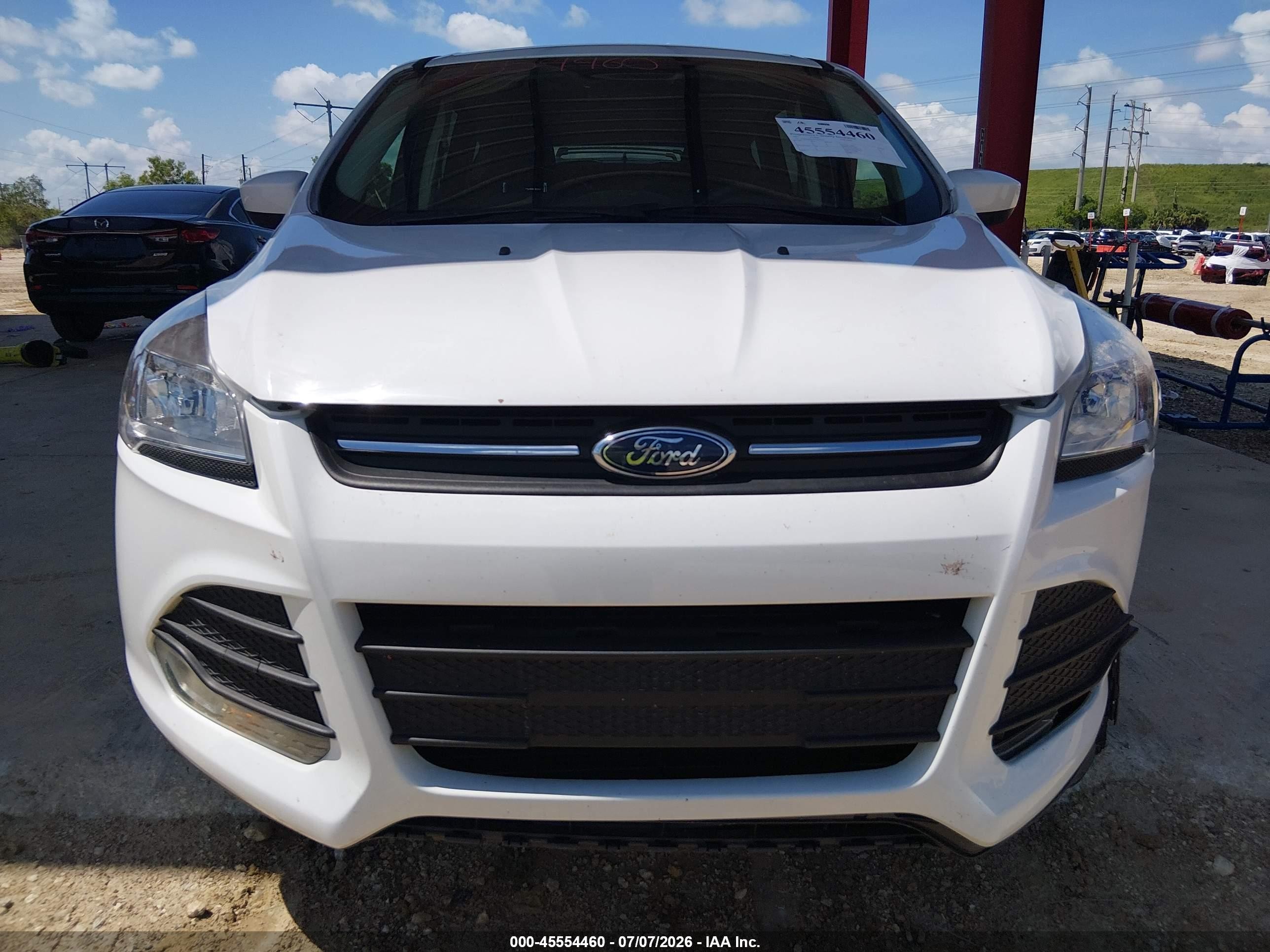 2015 Ford Escape Se White vin: 1FMCU9GX9FUB01771