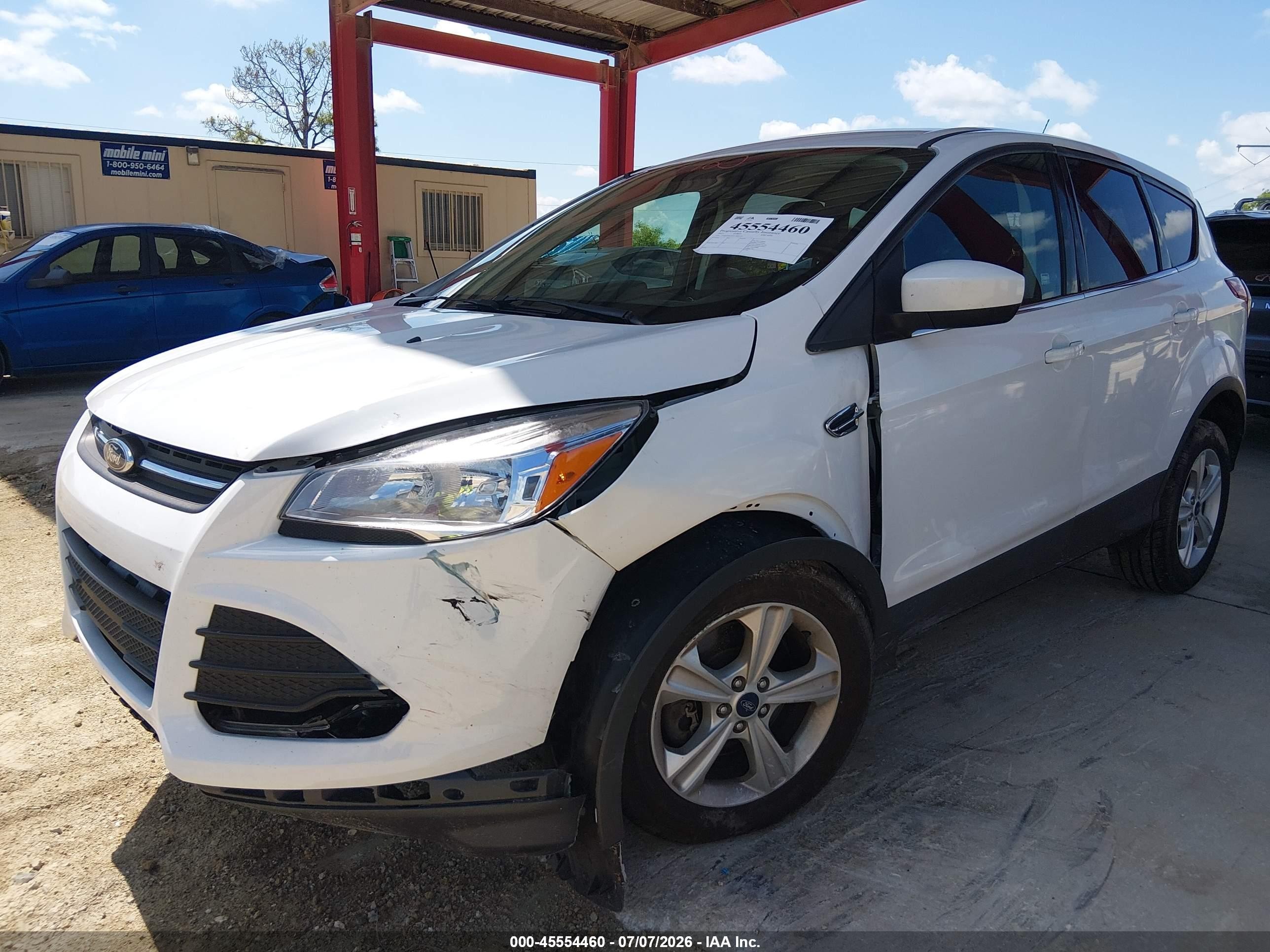 2015 Ford Escape Se White vin: 1FMCU9GX9FUB01771