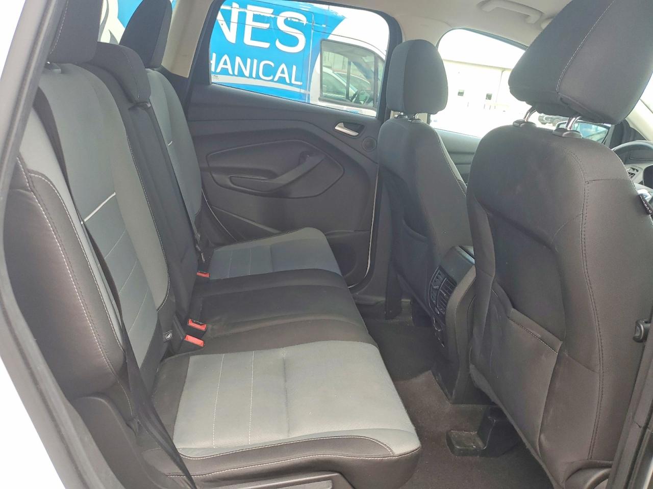 2015 Ford Escape Se White vin: 1FMCU9GX9FUB09031