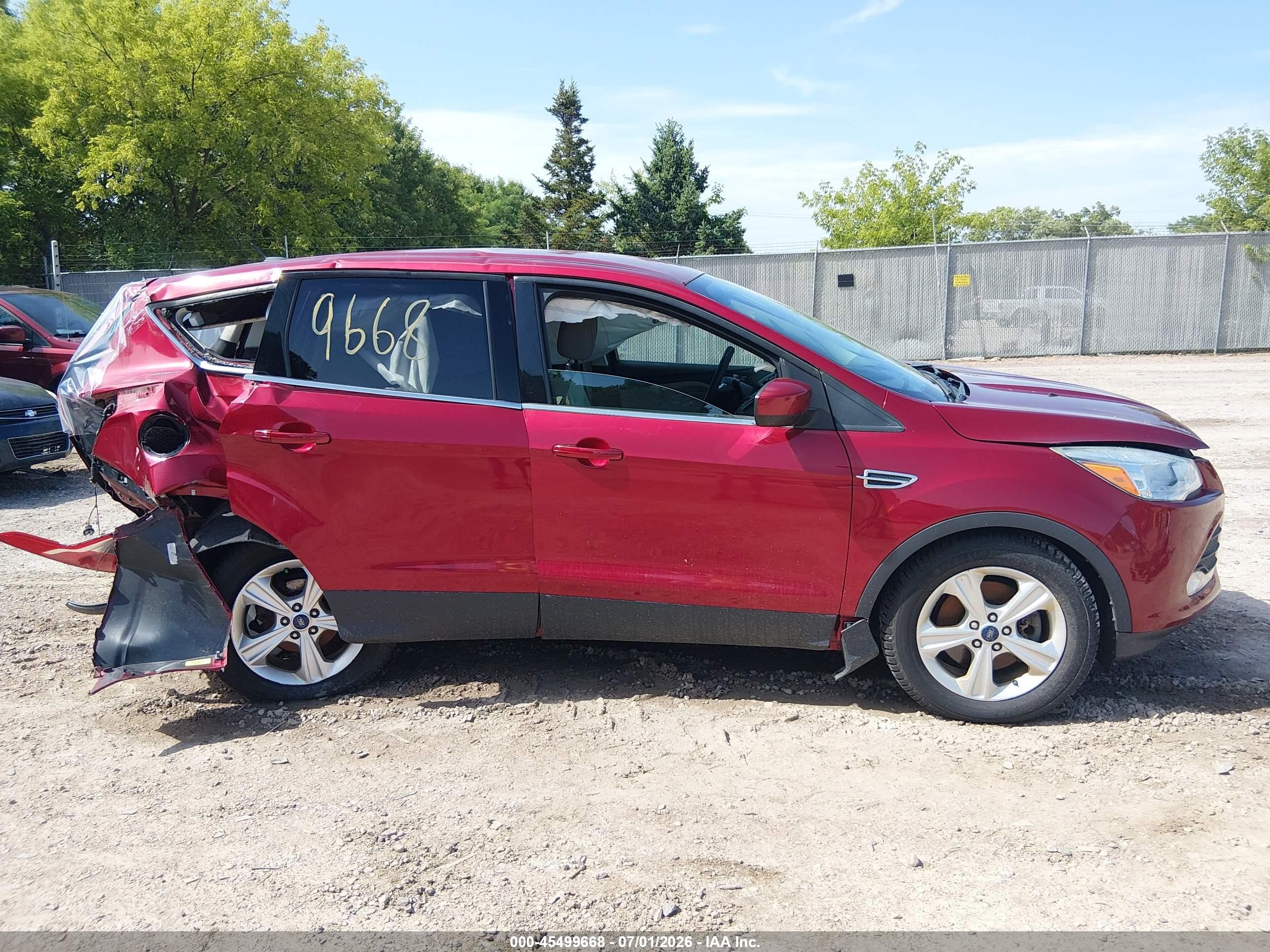 2015 Ford Escape Se Burgundy vin: 1FMCU9GX9FUB19266