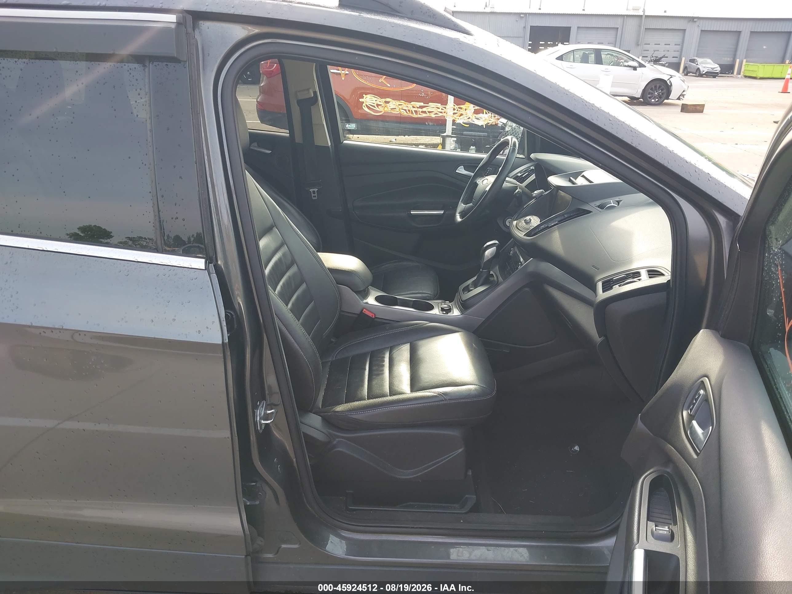 2015 Ford Escape Se Серый vin: 1FMCU9GX9FUB80343