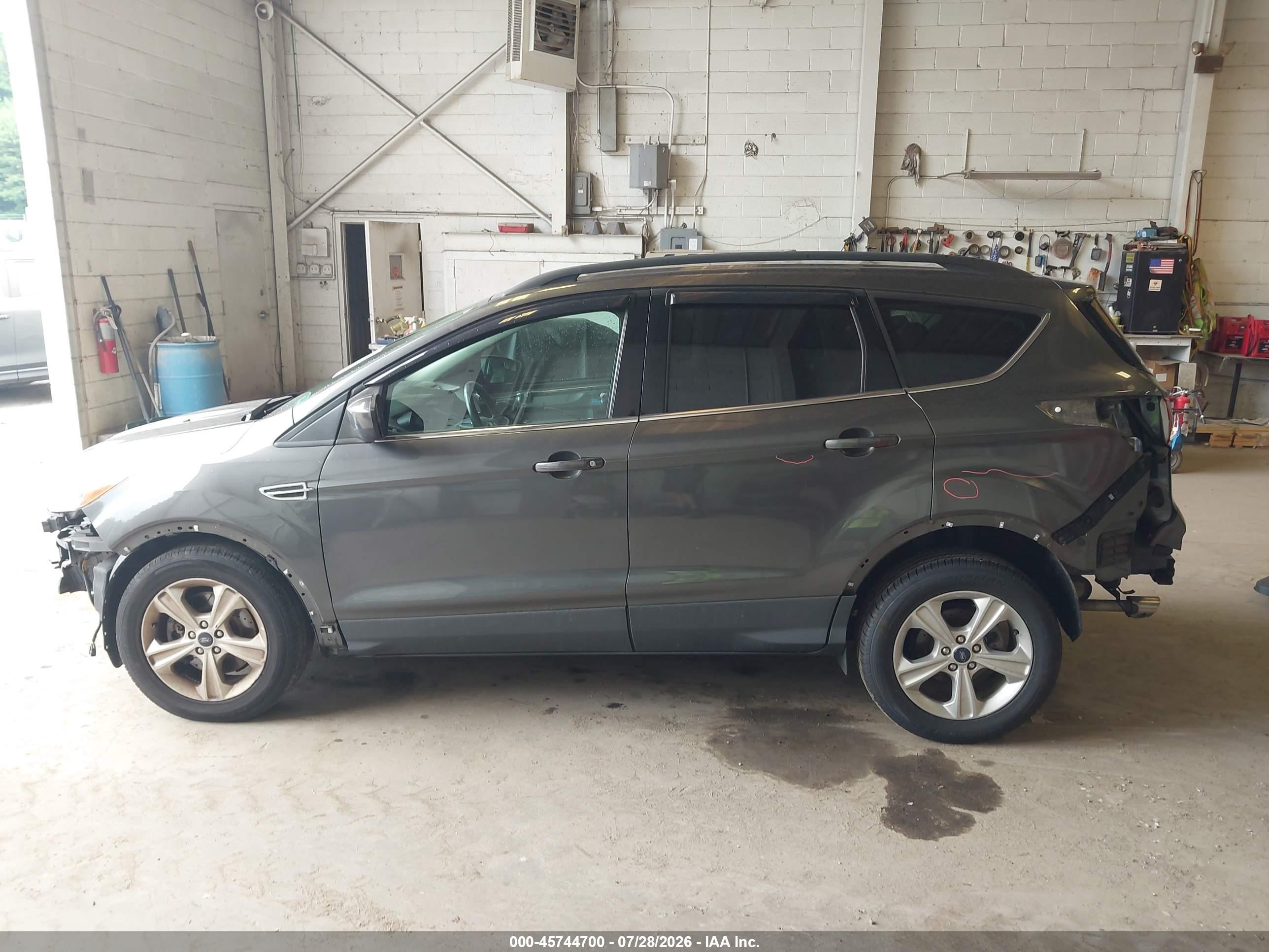 2015 Ford Escape Se Gray vin: 1FMCU9GX9FUB97238