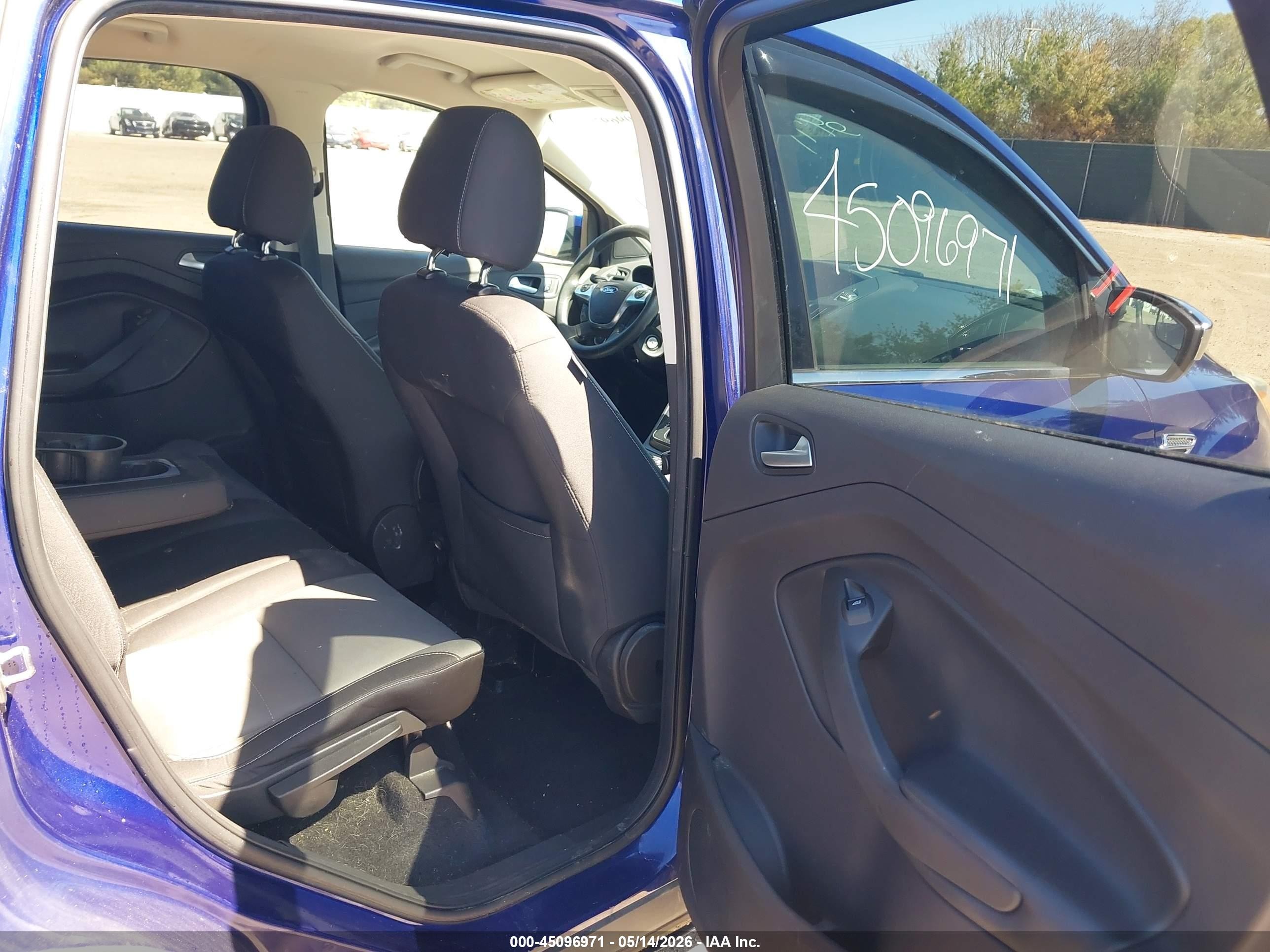 2016 Ford Escape Se Blue vin: 1FMCU9GX9GUA50998