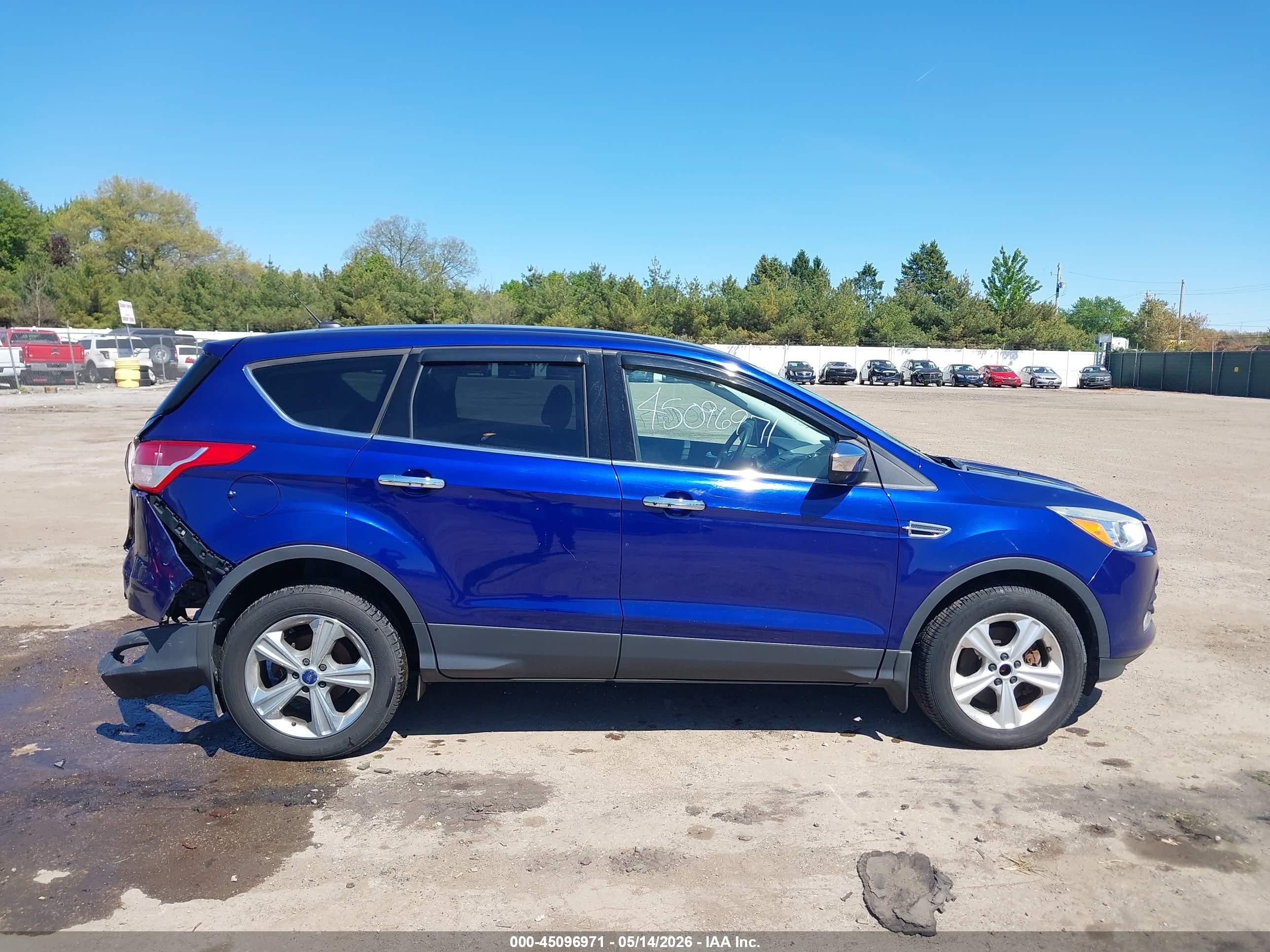 2016 Ford Escape Se Blue vin: 1FMCU9GX9GUA50998