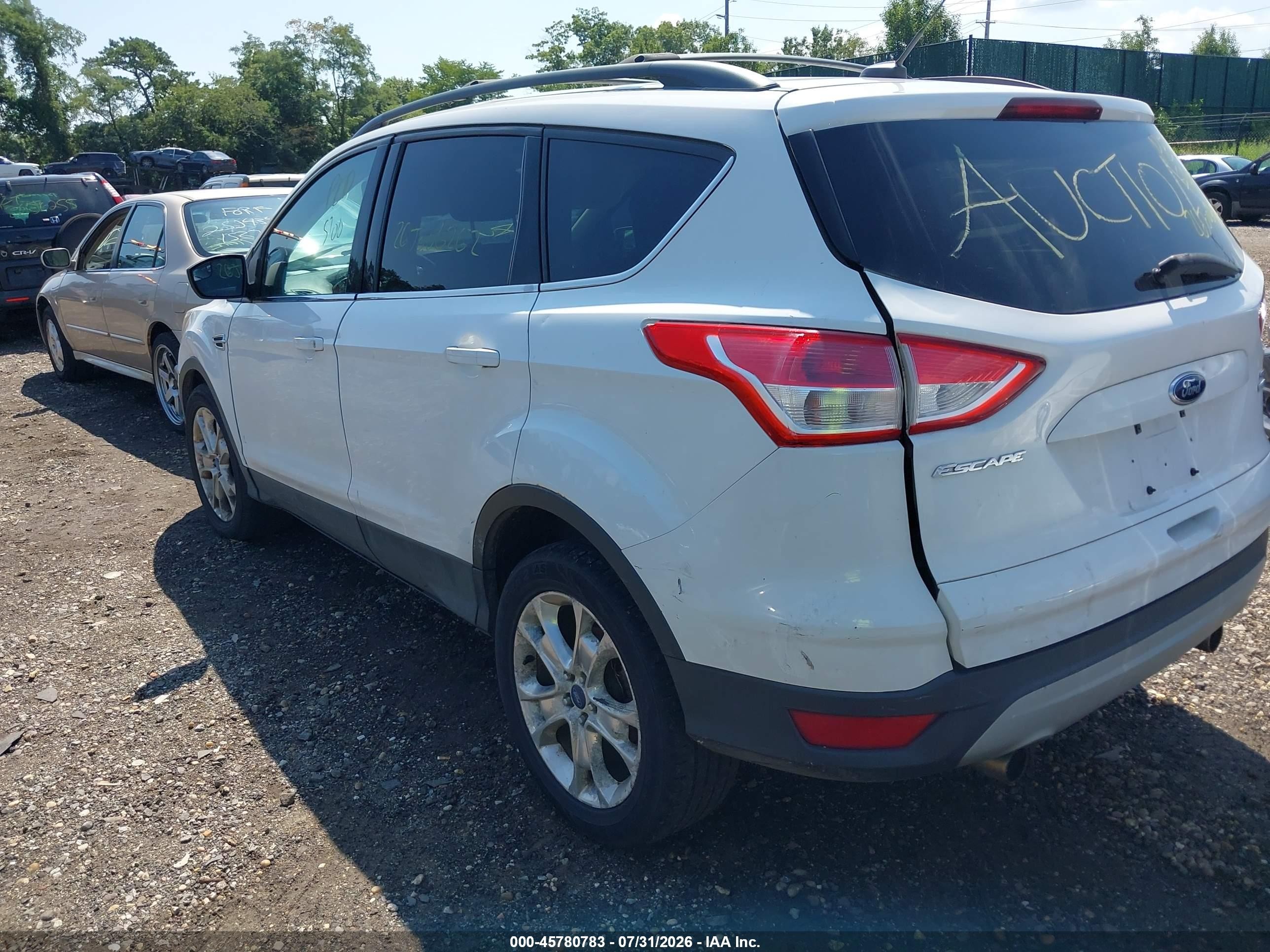2013 Ford Escape Se Белый vin: 1FMCU9GXXDUC82957