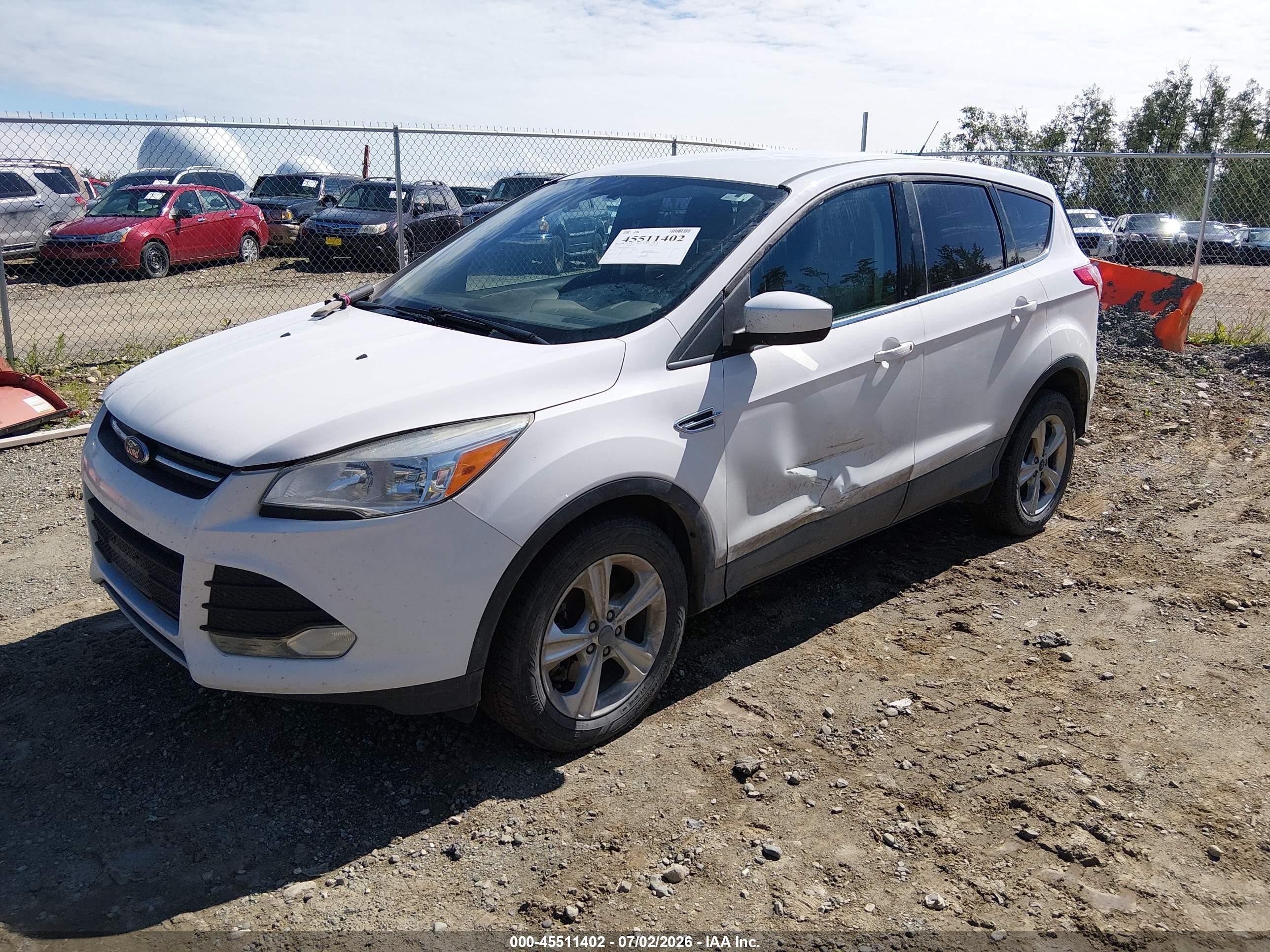 2013 Ford Escape Se White vin: 1FMCU9GXXDUD18503