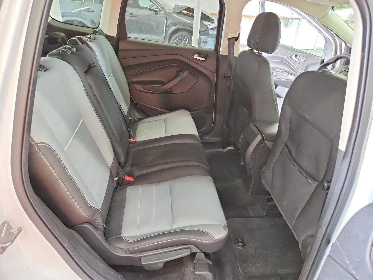2014 Ford Escape Se White vin: 1FMCU9GXXEUB33370