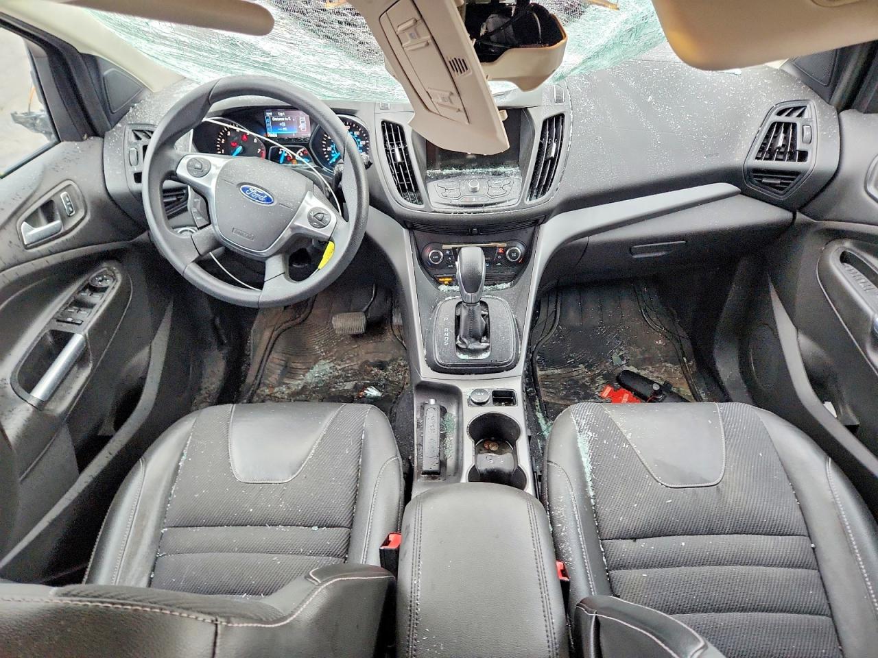 2015 Ford Escape Se White vin: 1FMCU9GXXFUB23813