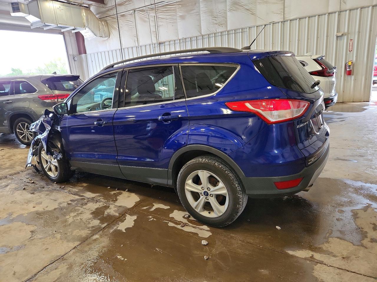 2015 Ford Escape Se Синий vin: 1FMCU9GXXFUB54205