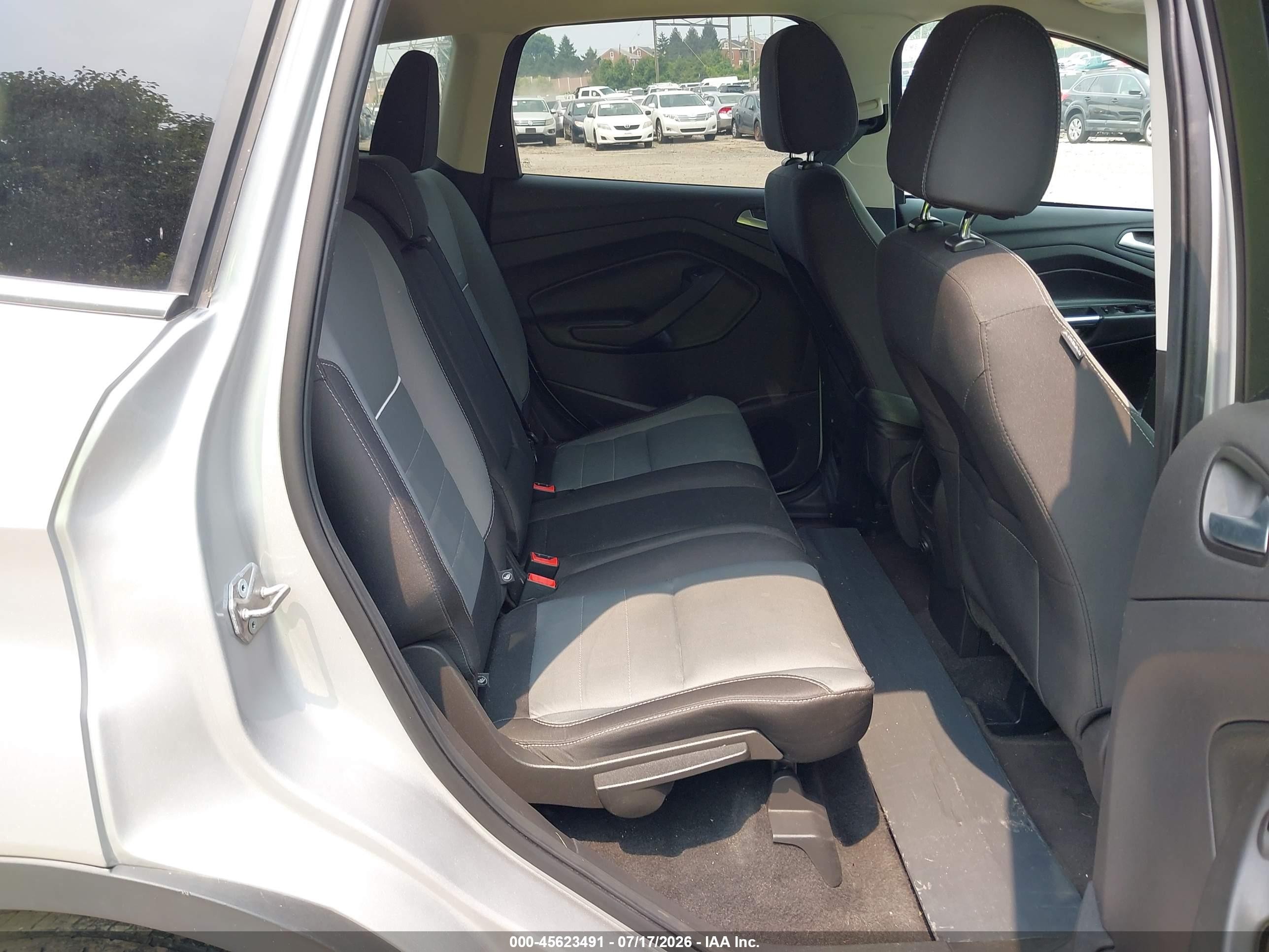 2015 Ford Escape Se Silver vin: 1FMCU9GXXFUC85117