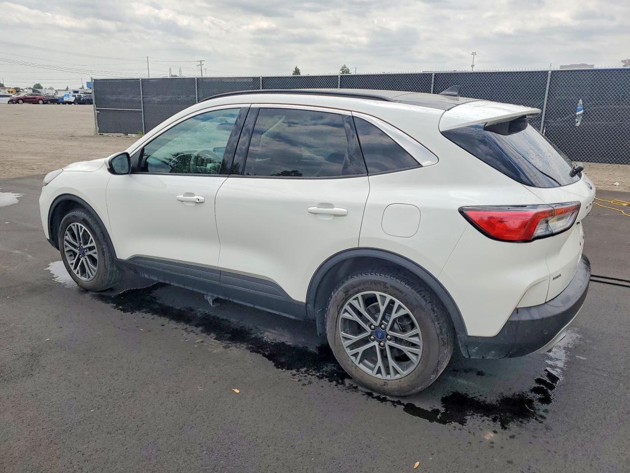 2020 Ford Escape Sel White vin: 1FMCU9H69LUC40896