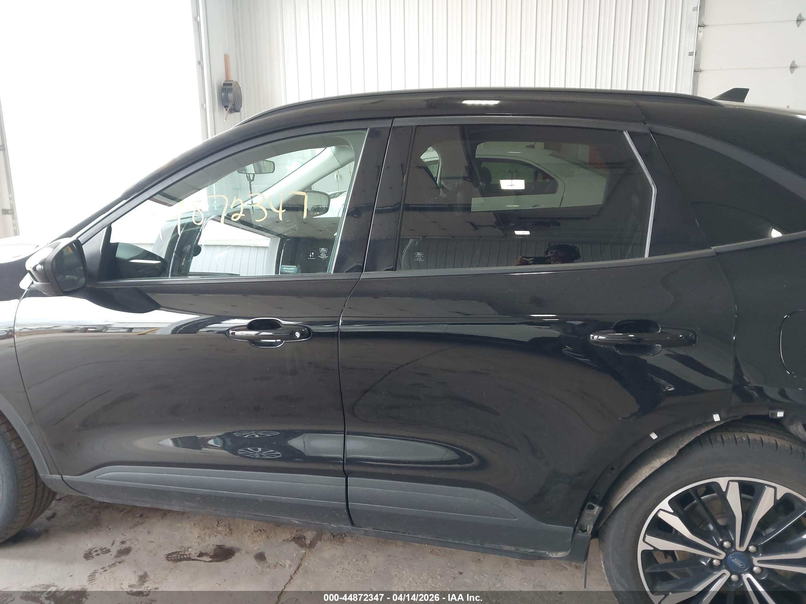 2021 Ford Escape Sel Black vin: 1FMCU9H92MUB04346