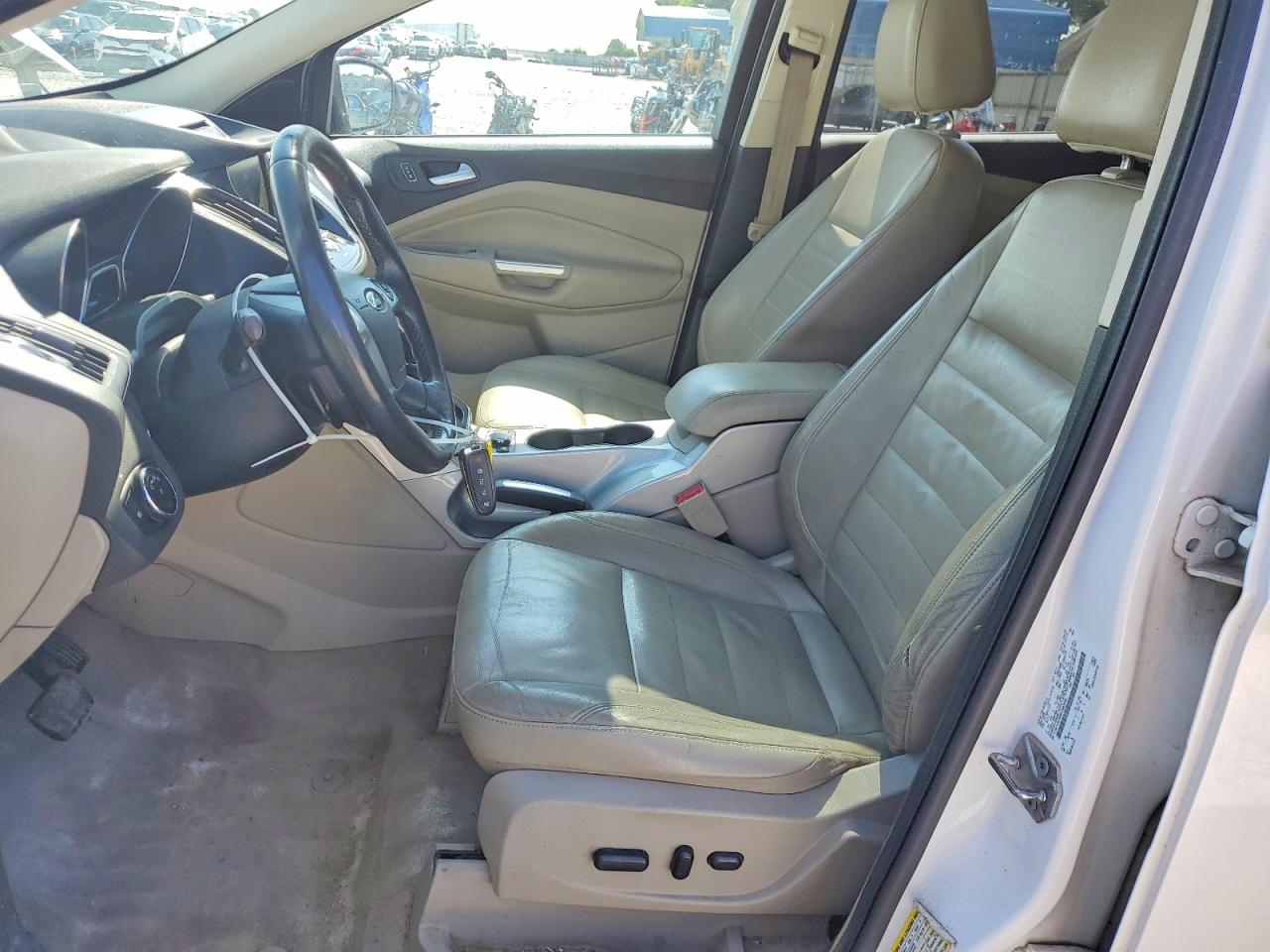 2013 Ford Escape Белый vin: 1FMCU9H94DUA83046