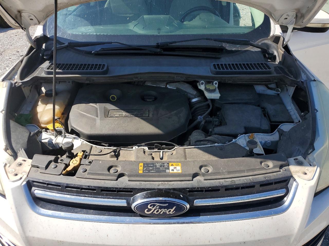 2013 Ford Escape Белый vin: 1FMCU9H94DUA83046