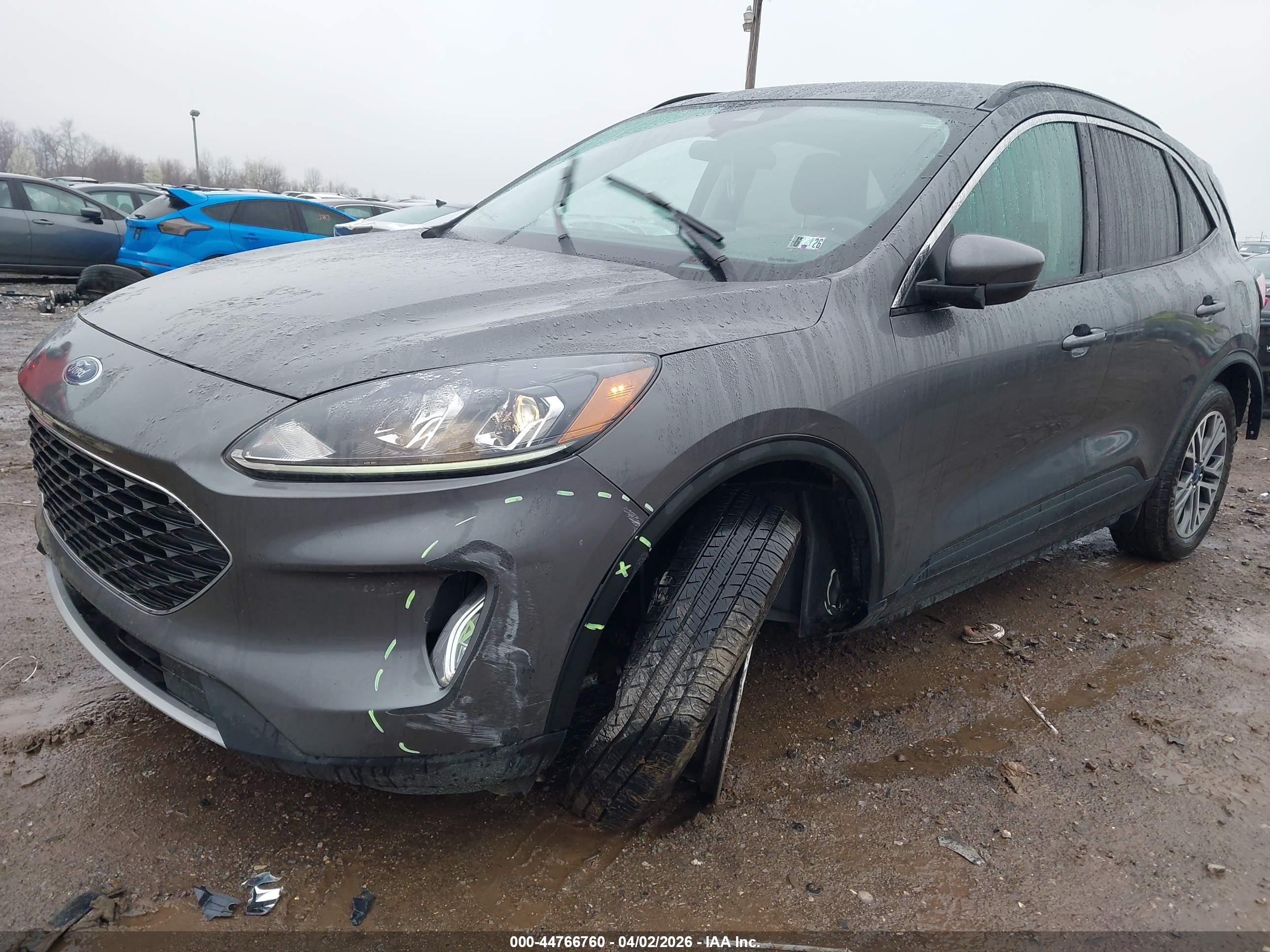 2022 Ford Escape Sel Серебряный vin: 1FMCU9H95NUB38475