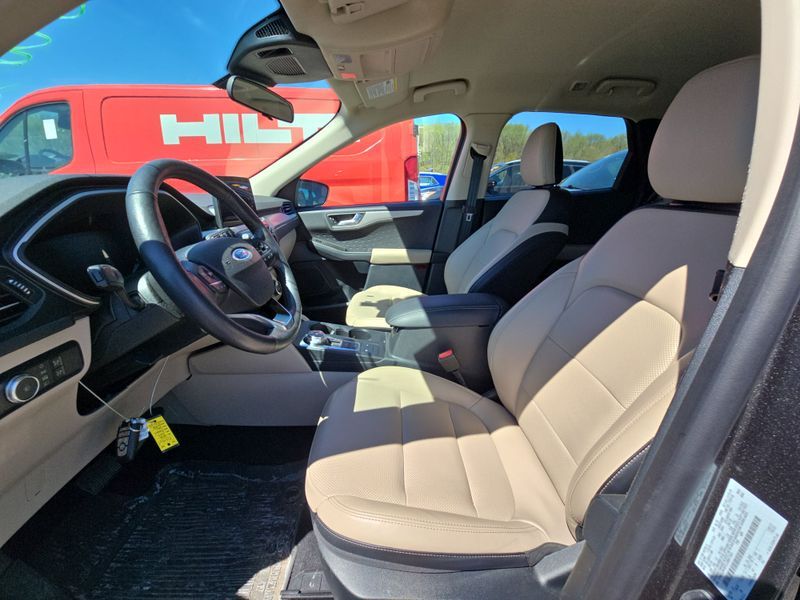 2020 Ford Escape Sel vin: 1FMCU9H97LUB81163