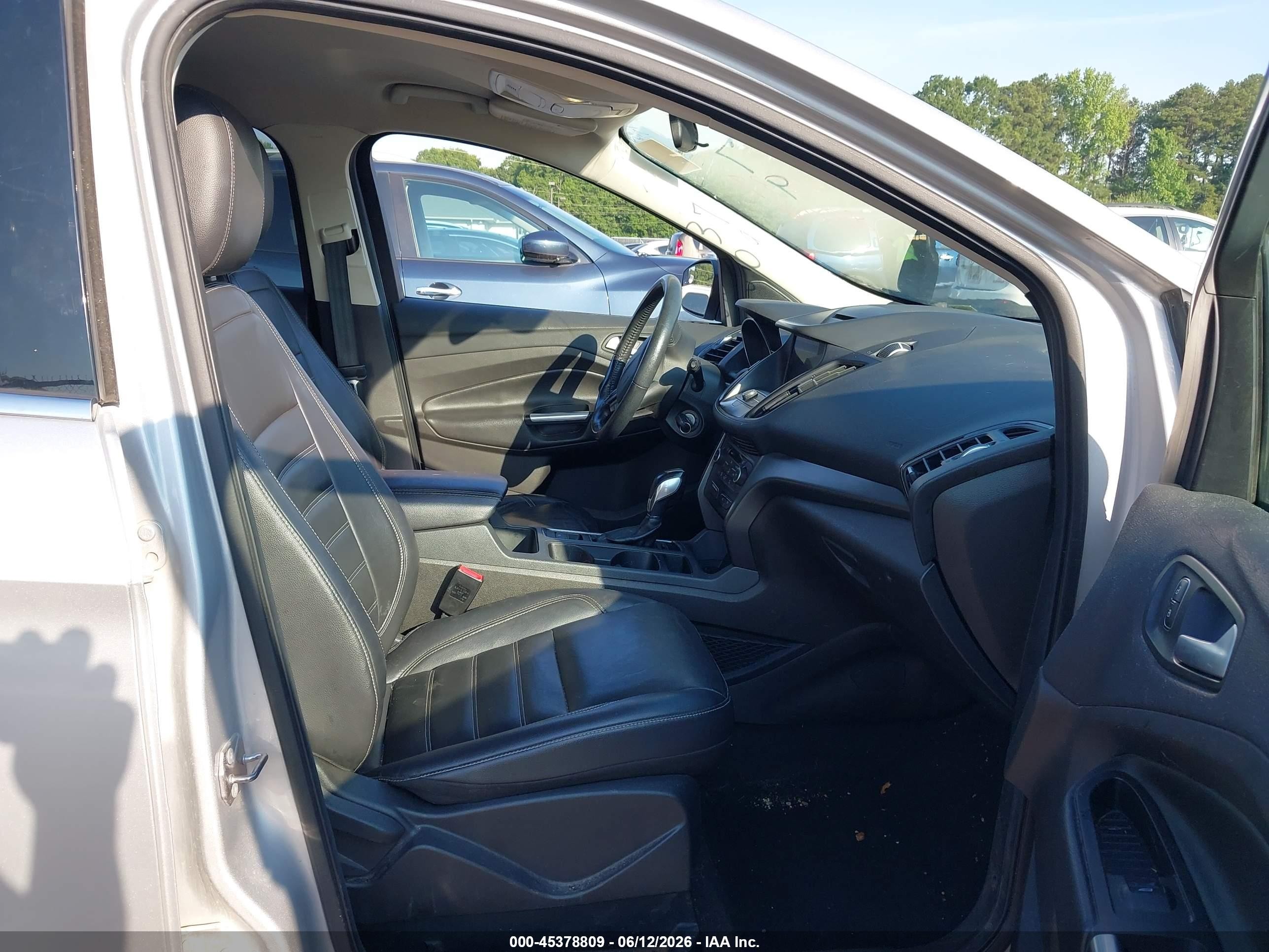 2018 Ford Escape Sel Silver vin: 1FMCU9HD0JUA83660