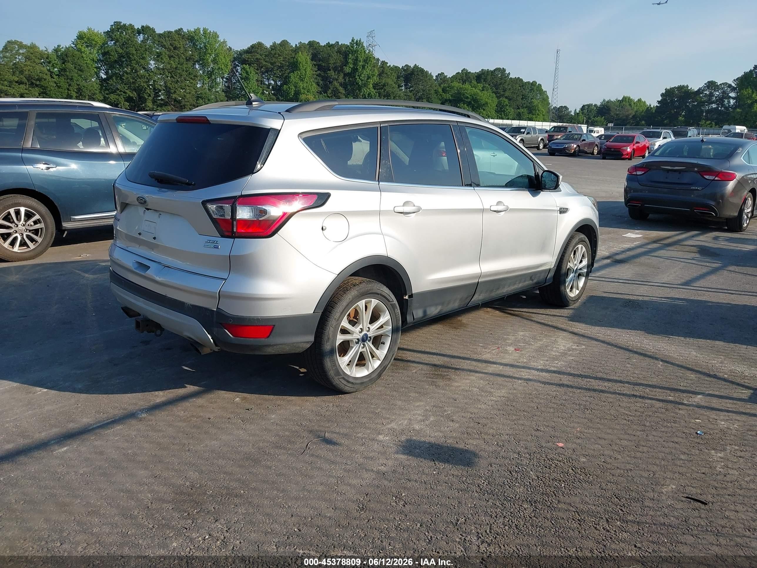 2018 Ford Escape Sel Silver vin: 1FMCU9HD0JUA83660
