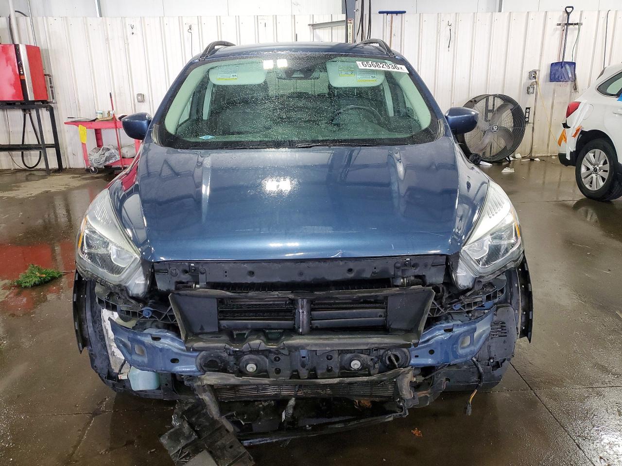 2018 Ford Escape Sel Blue vin: 1FMCU9HD0JUB31447