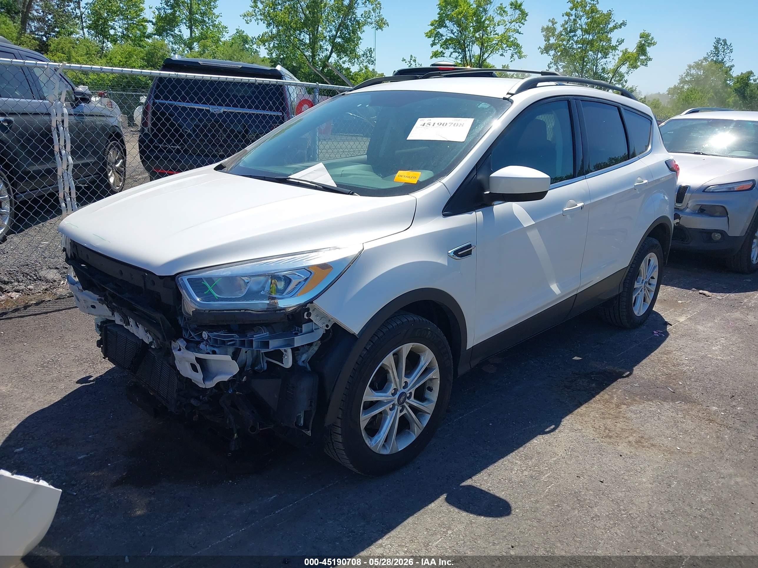 2019 Ford Escape Sel White vin: 1FMCU9HD2KUA91647