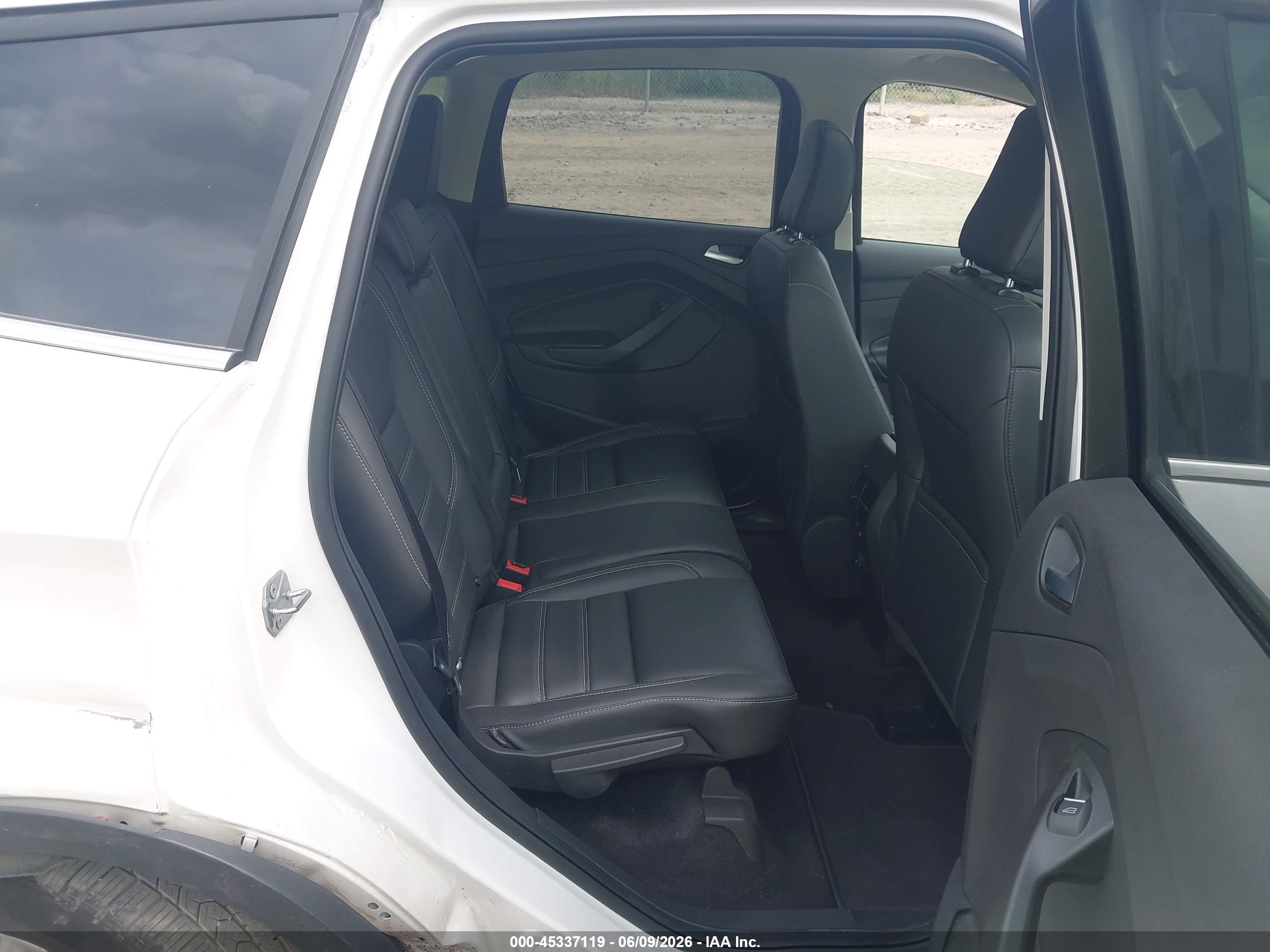 2019 Ford Escape Sel White vin: 1FMCU9HD3KUA94119