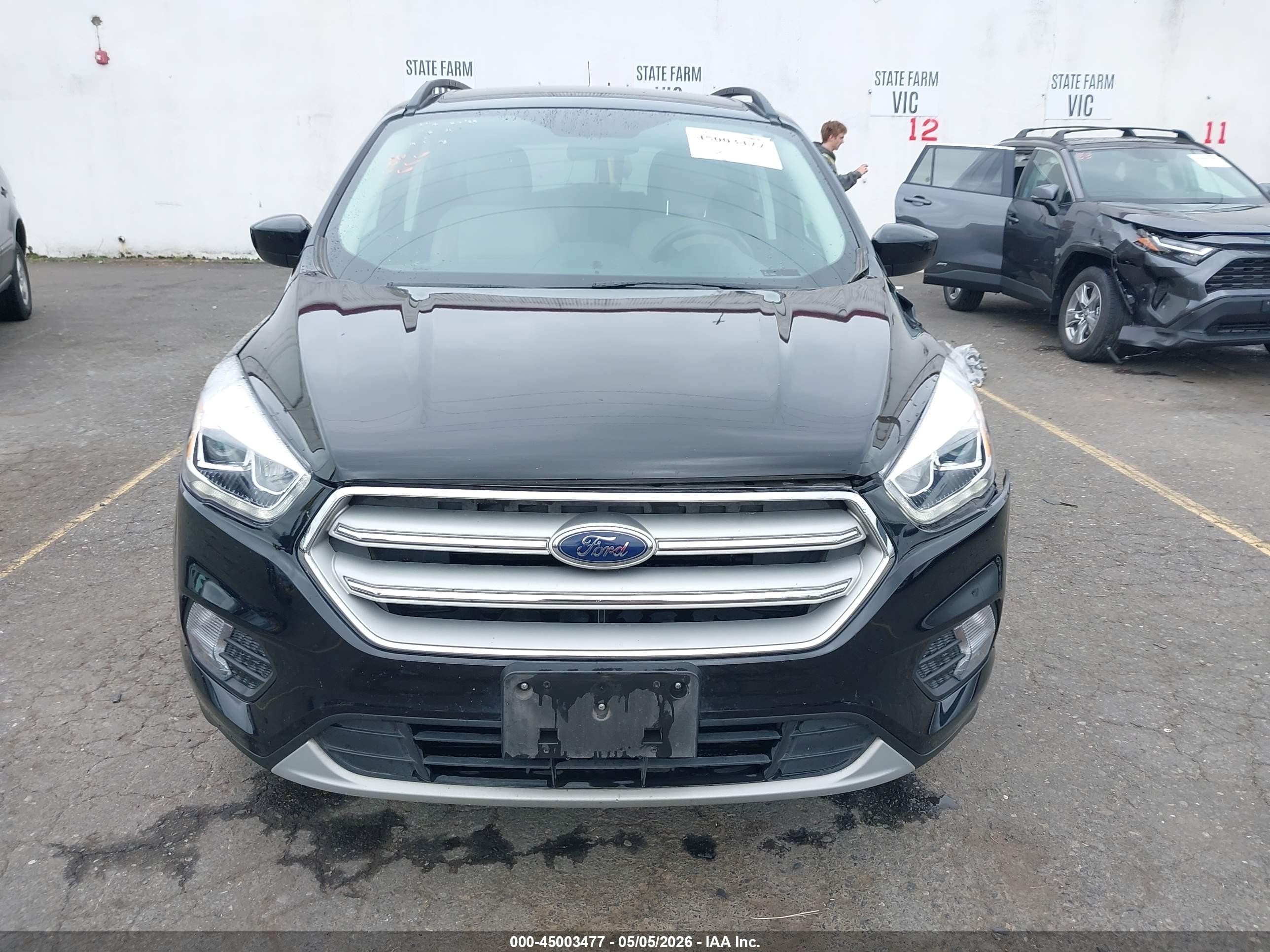 2019 Ford Escape Sel Черный vin: 1FMCU9HD4KUC33190