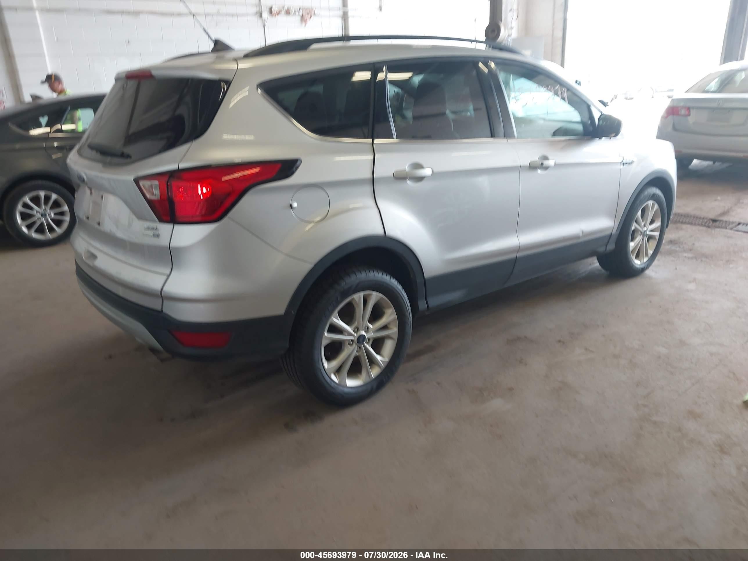 2019 Ford Escape Sel Белый vin: 1FMCU9HD5KUB61030
