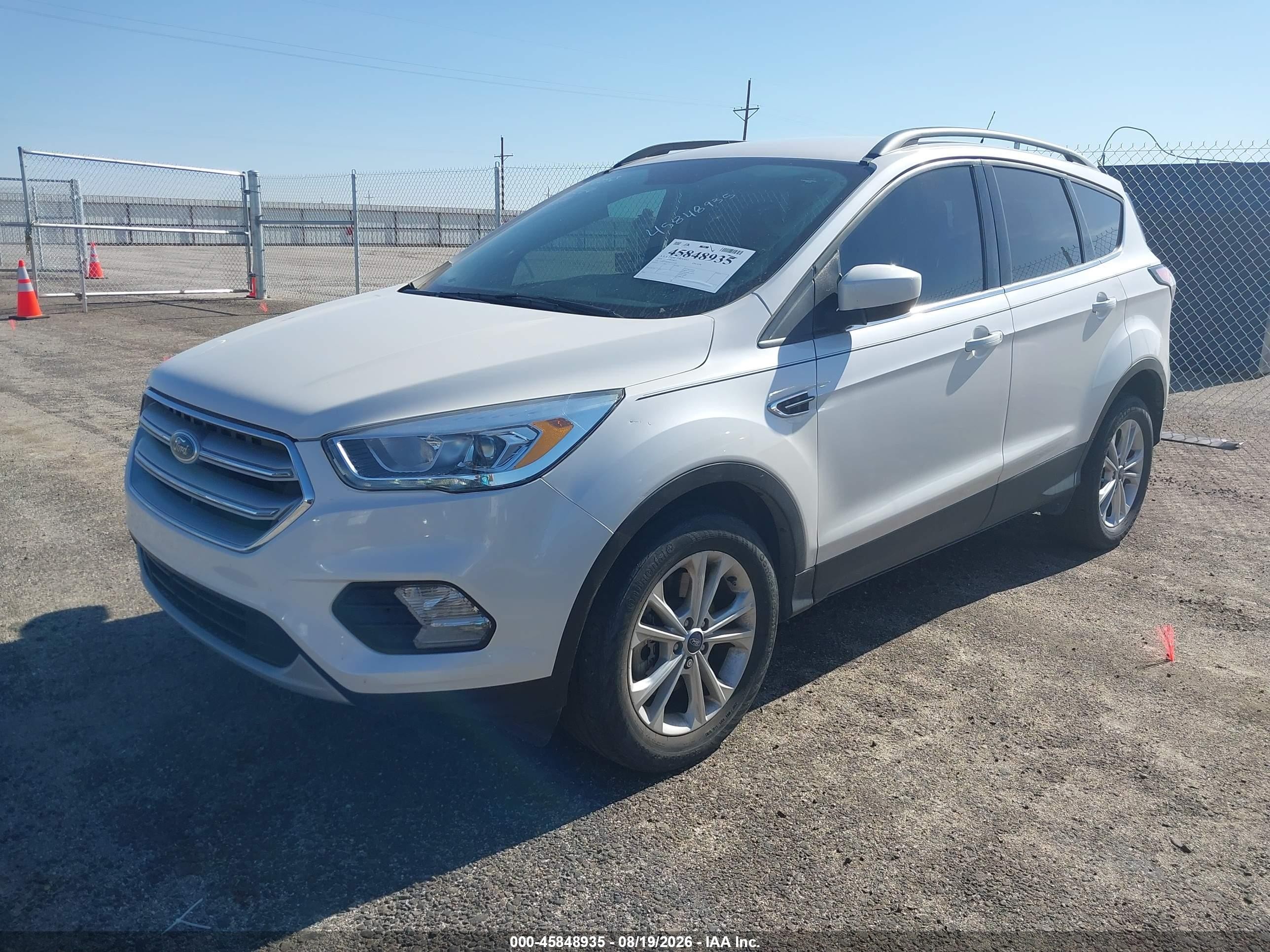 2018 Ford Escape Sel White vin: 1FMCU9HD9JUC35208