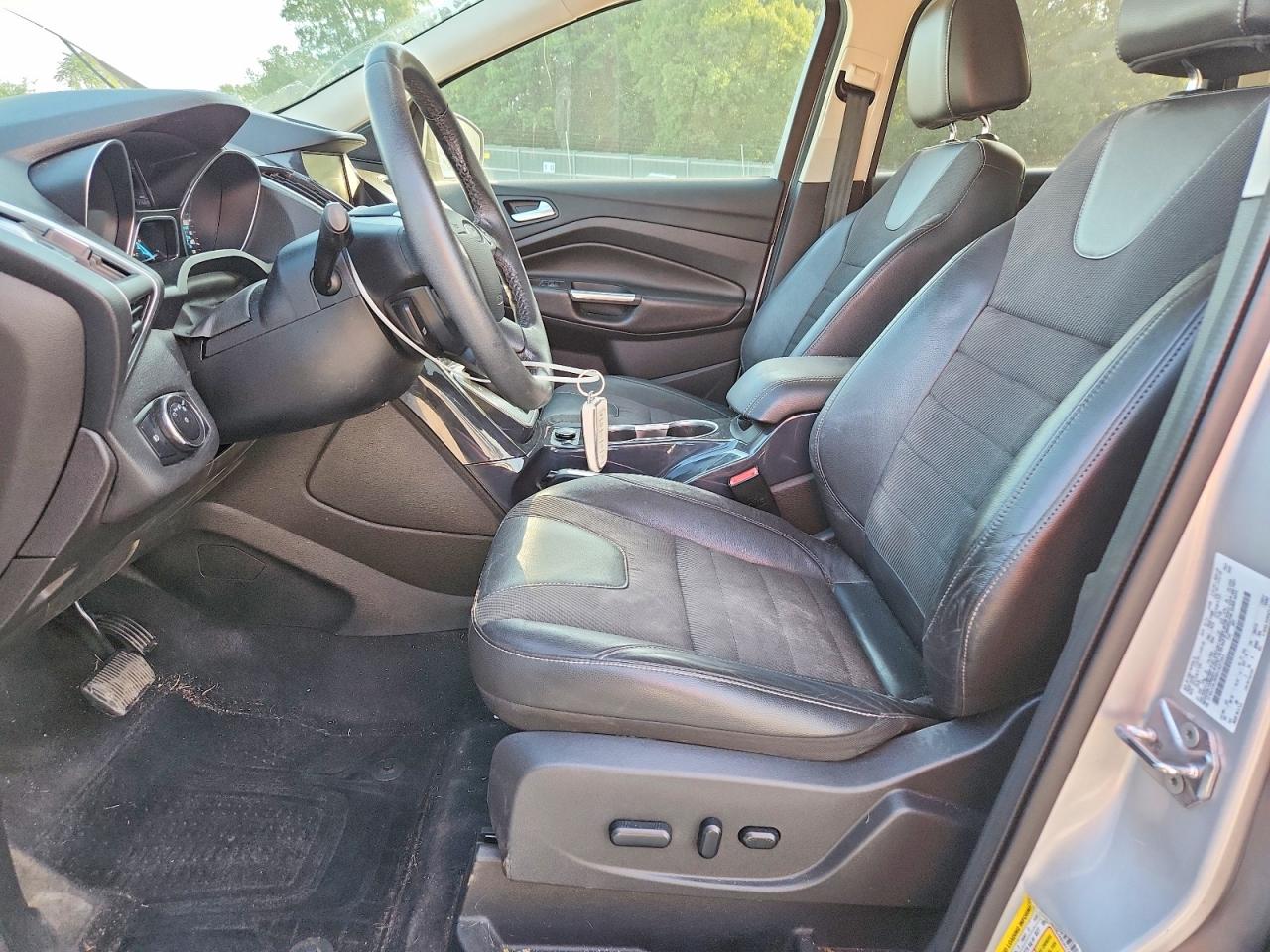 2013 Ford Escape Titanium Silver vin: 1FMCU9J90DUA57263