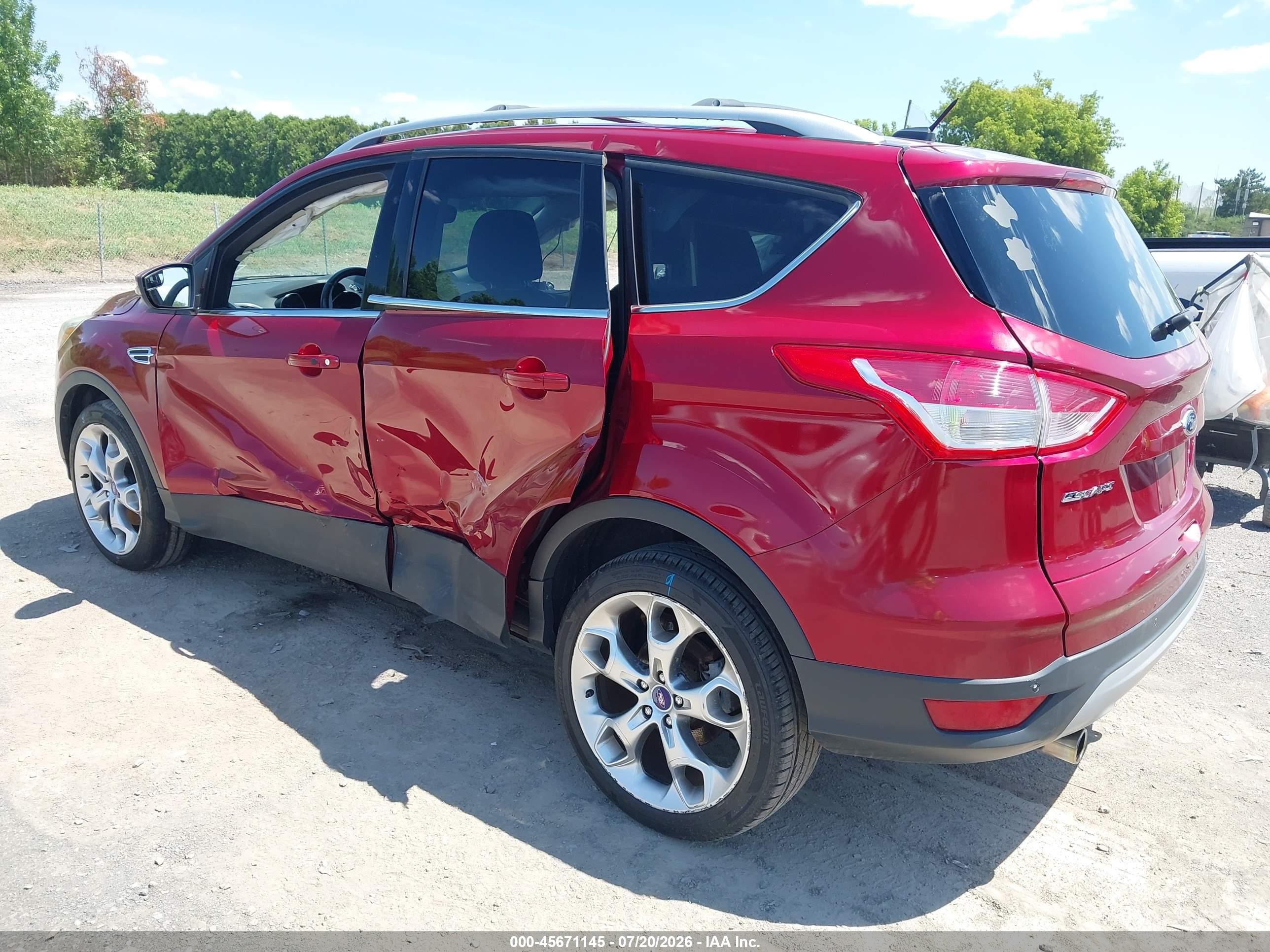 2013 Ford Escape Titanium Red vin: 1FMCU9J90DUB05599