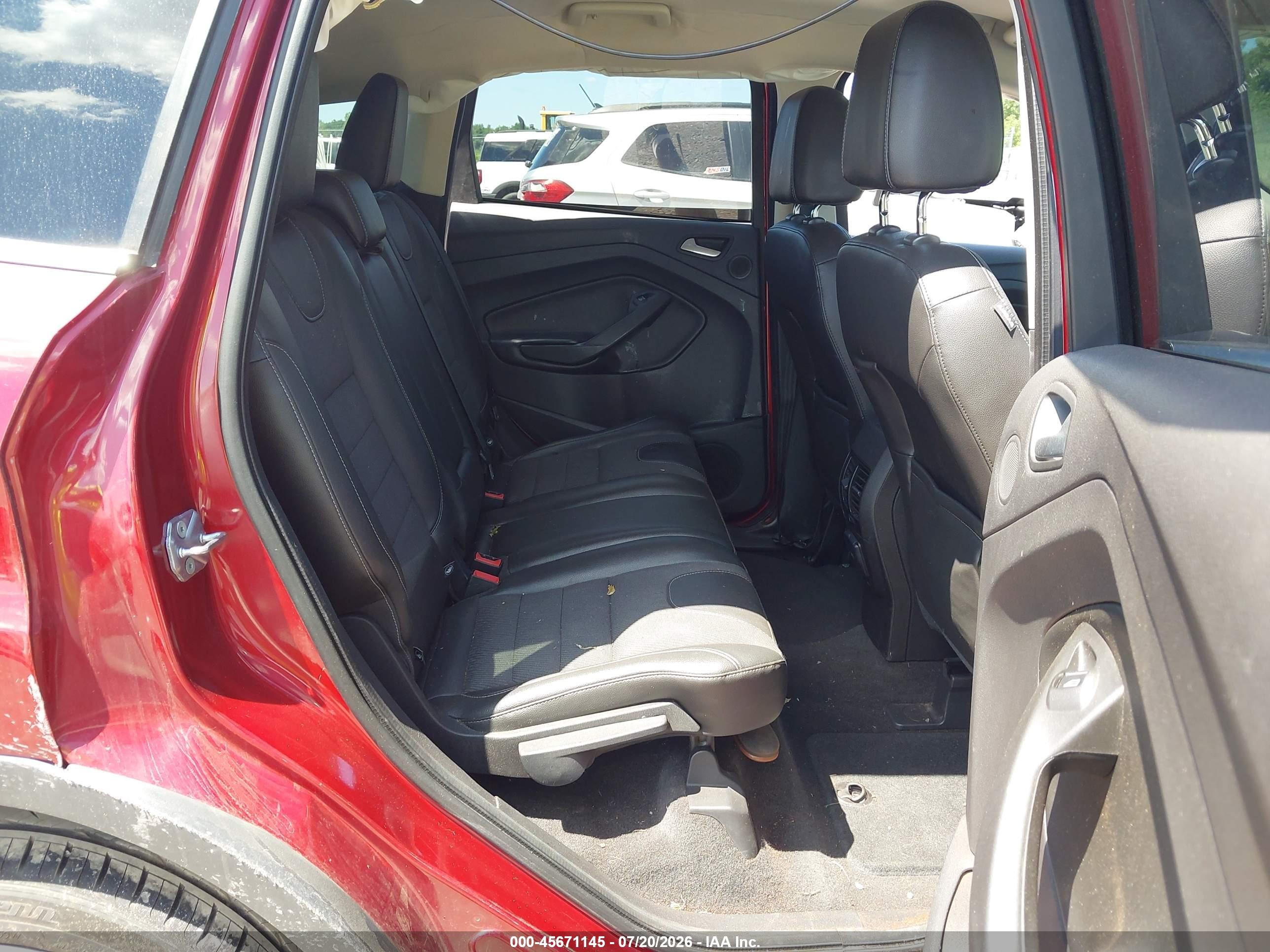 2013 Ford Escape Titanium Red vin: 1FMCU9J90DUB05599