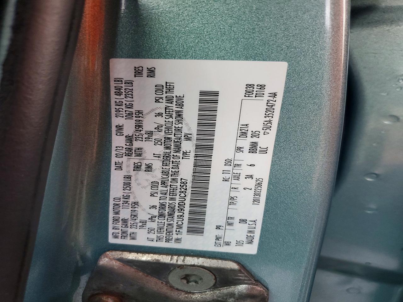 2013 Ford Escape Titanium Turquoise vin: 1FMCU9J90DUC82587