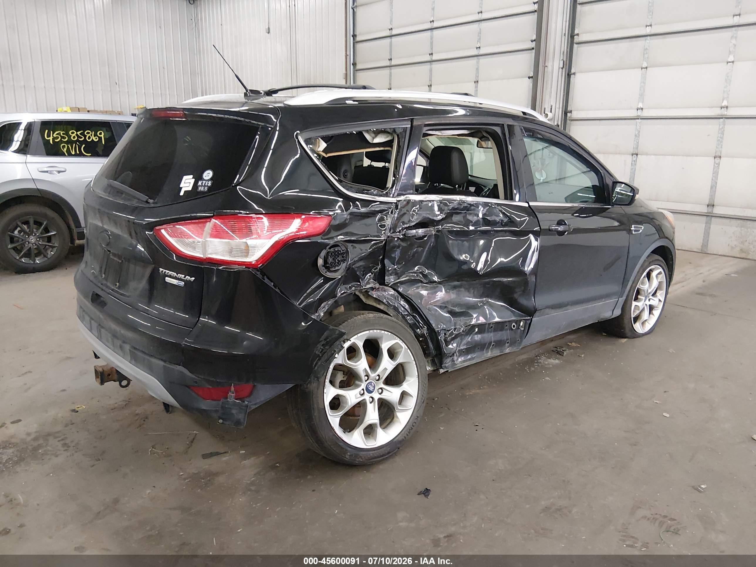 2013 Ford Escape Titanium Black vin: 1FMCU9J90DUC93573