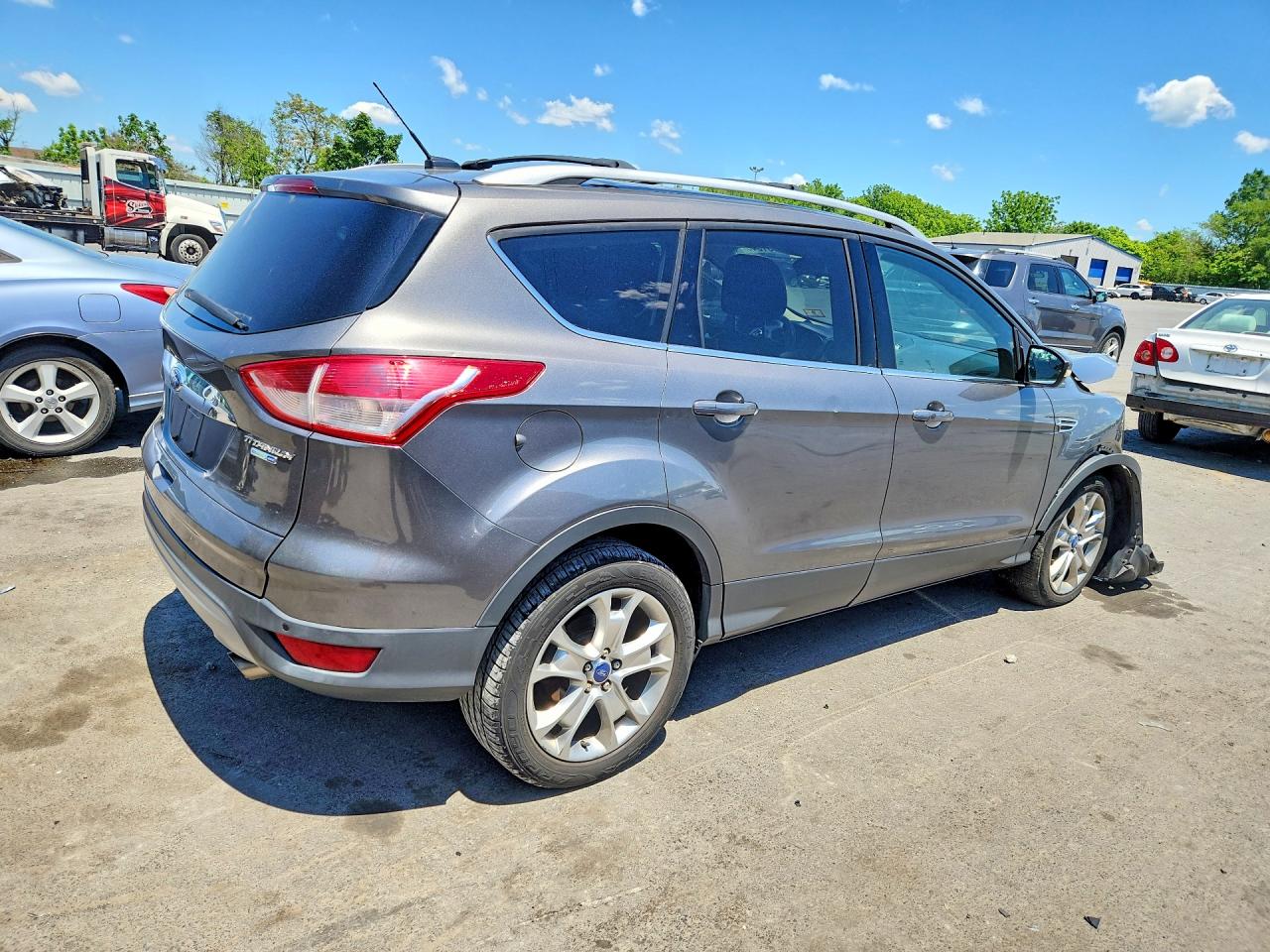 2014 Ford Escape Titanium Gray vin: 1FMCU9J90EUA88661