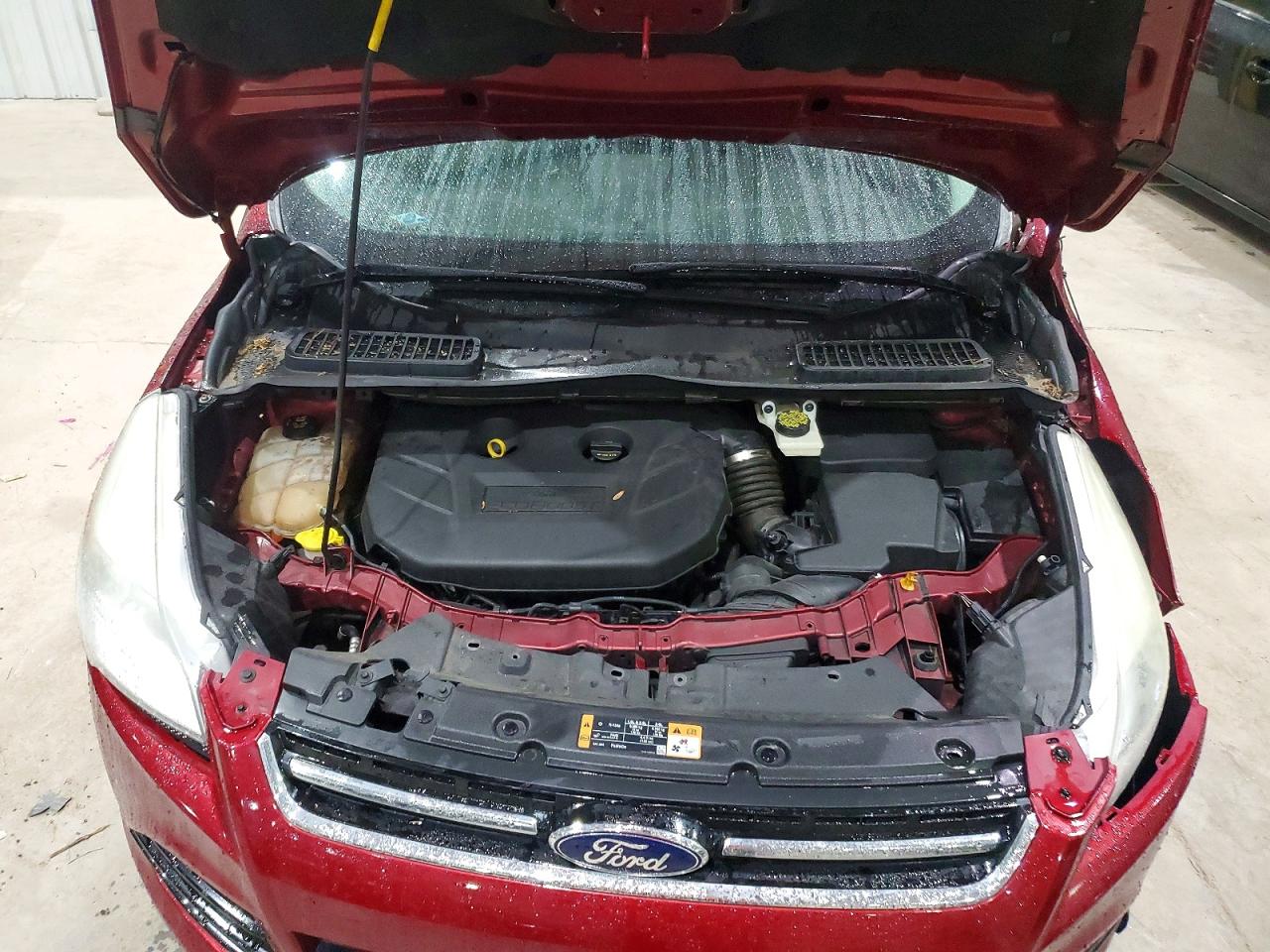 2014 Ford Escape Titanium Burgundy vin: 1FMCU9J90EUA96999