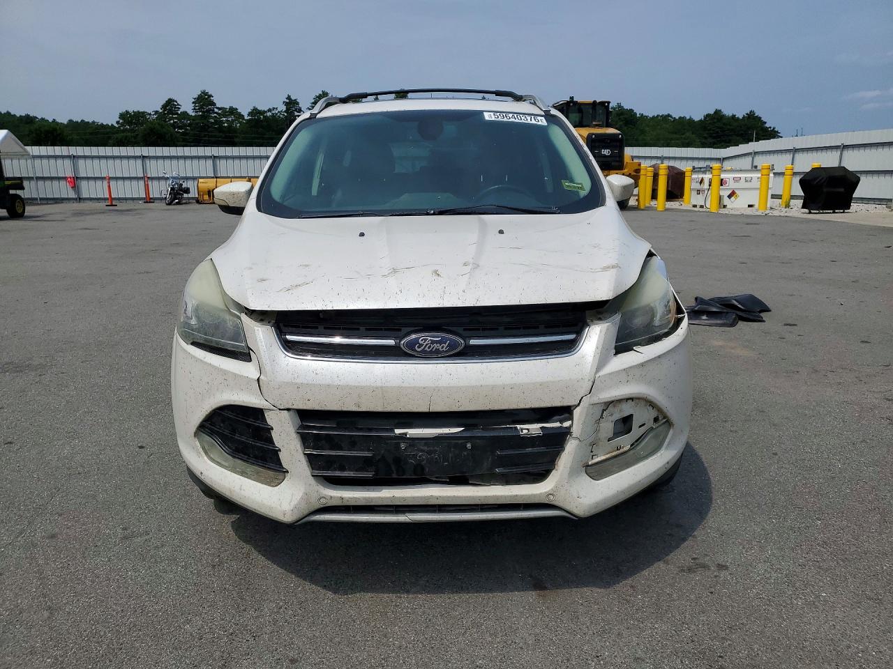 2014 Ford Escape Titanium White vin: 1FMCU9J90EUB75427