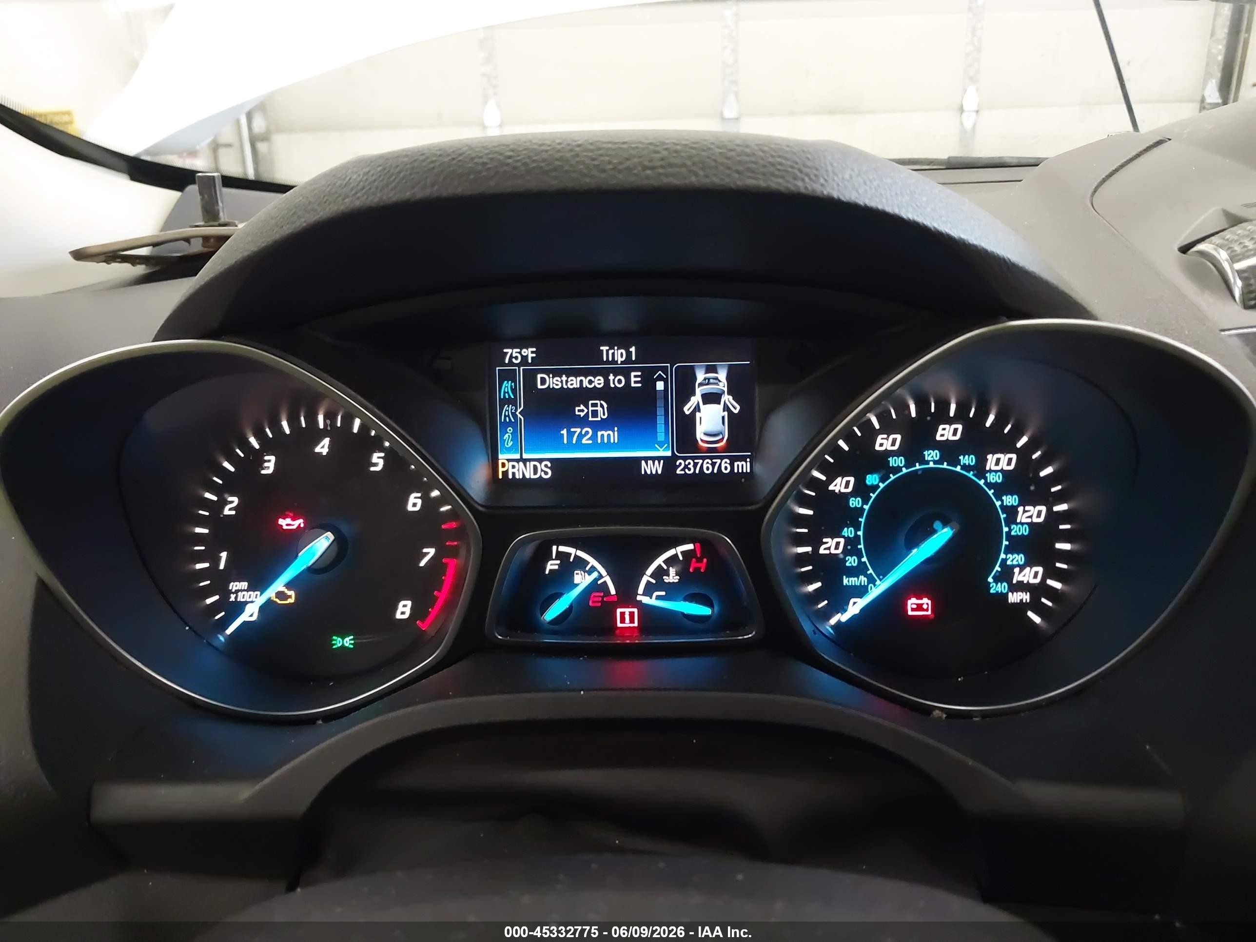 2014 Ford Escape Titanium Белый vin: 1FMCU9J90EUE26981