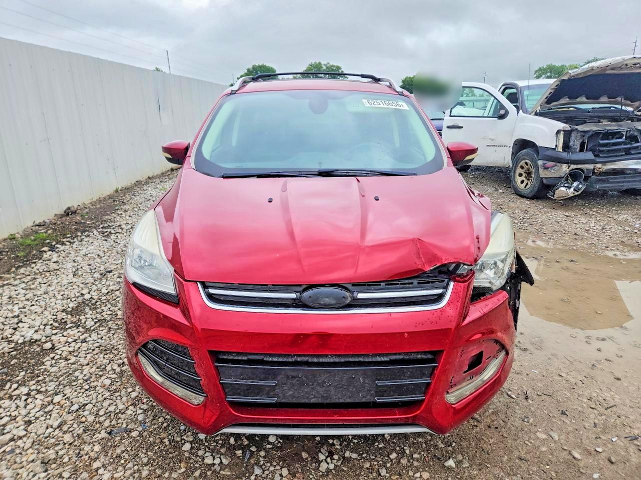 2014 Ford Escape Titanium Красный vin: 1FMCU9J90EUE37088