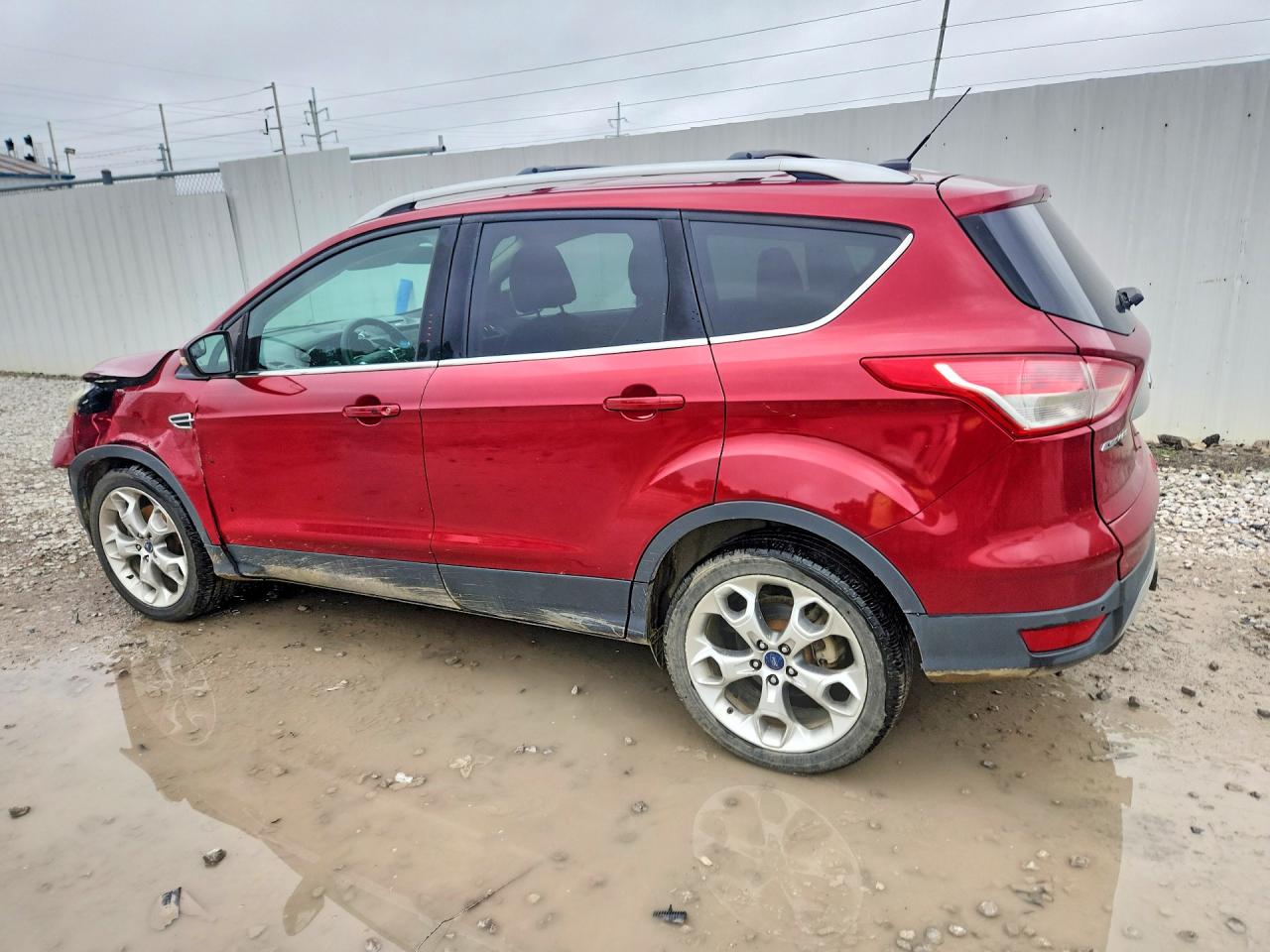 2014 Ford Escape Titanium Красный vin: 1FMCU9J90EUE37088