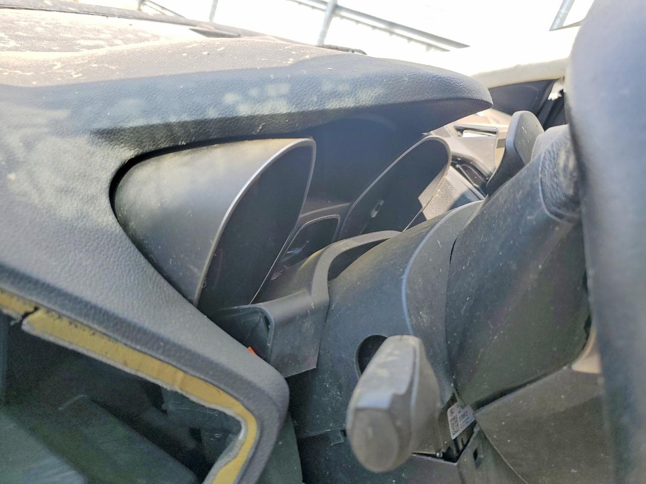 2014 Ford Escape Titanium Black vin: 1FMCU9J90EUE50455