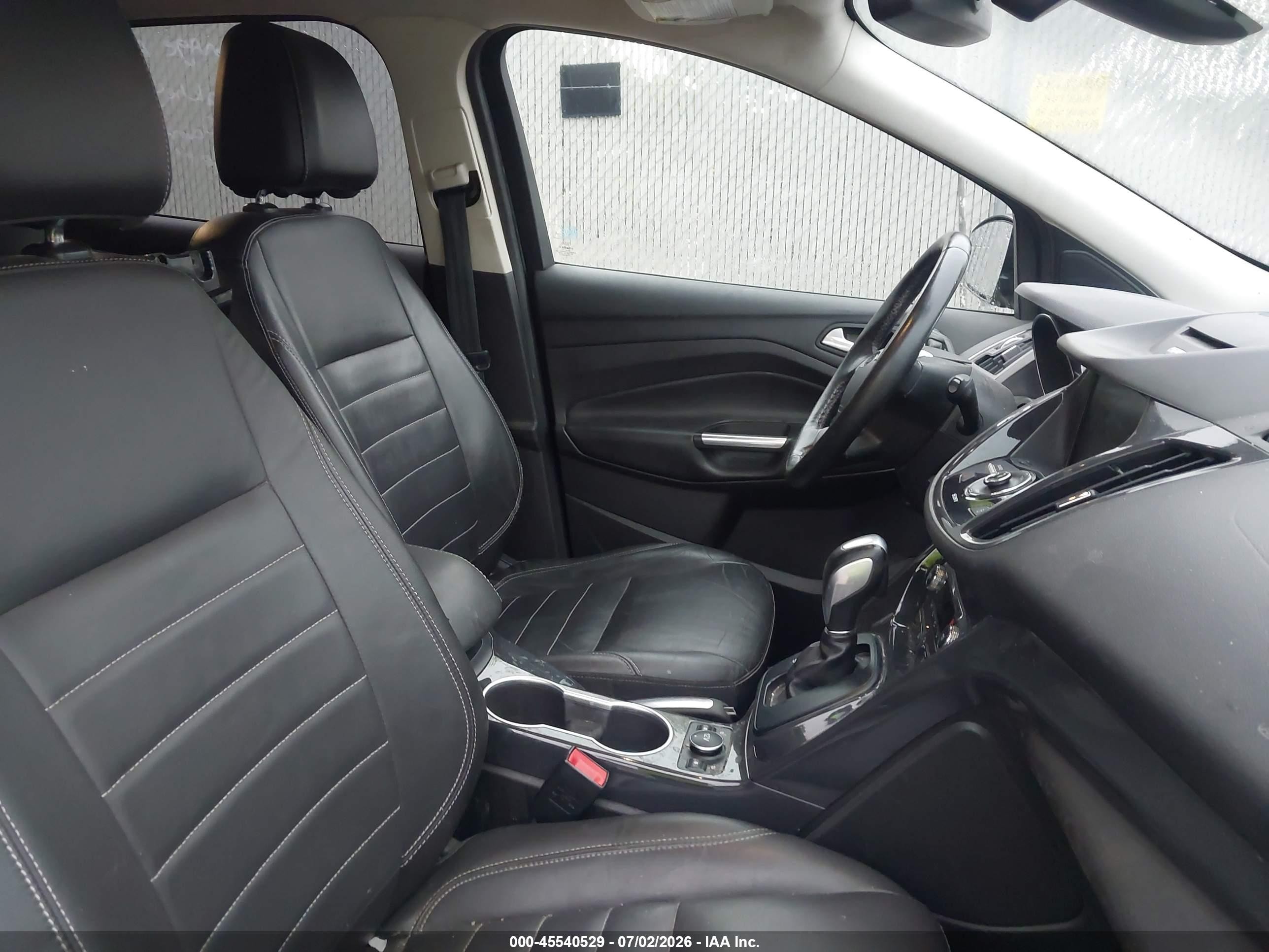 2015 Ford Escape Titanium Black vin: 1FMCU9J90FUA08633