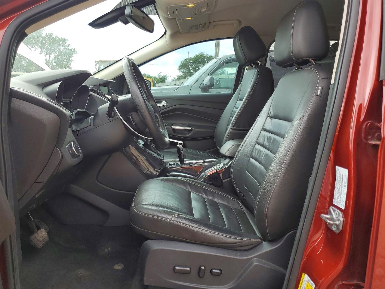 2015 Ford Escape Titanium Maroon vin: 1FMCU9J90FUB62422