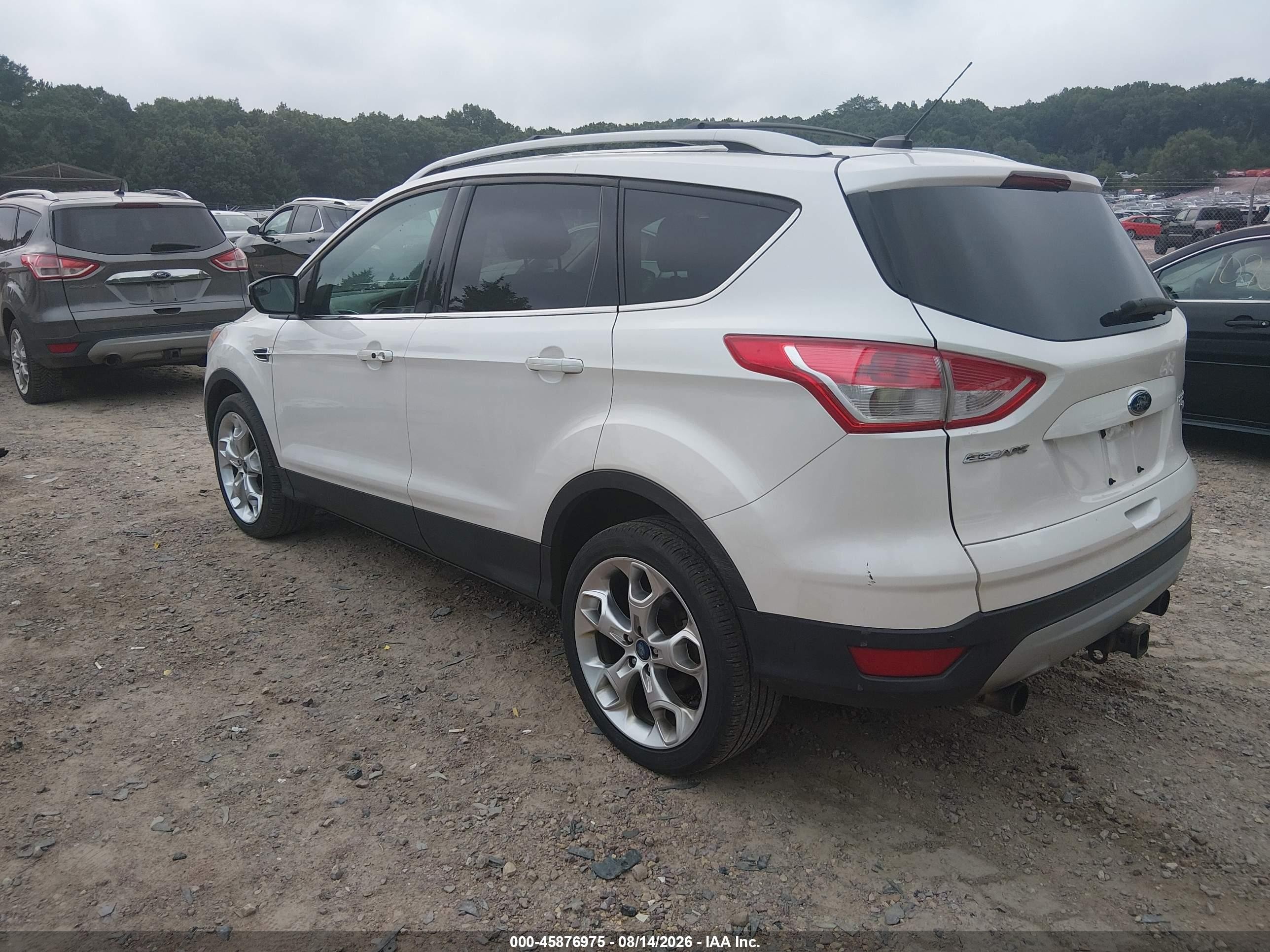 2013 Ford Escape Titanium White vin: 1FMCU9J91DUA52086